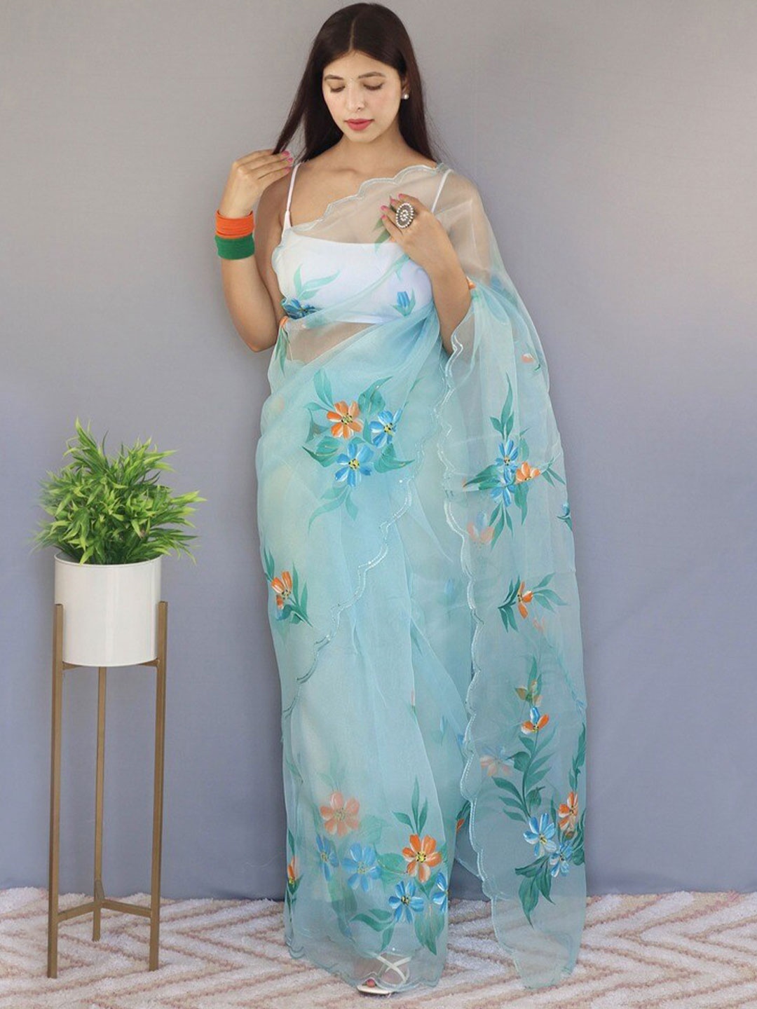 

Atulyam Tex World Floral Printed Organza Saree, Green