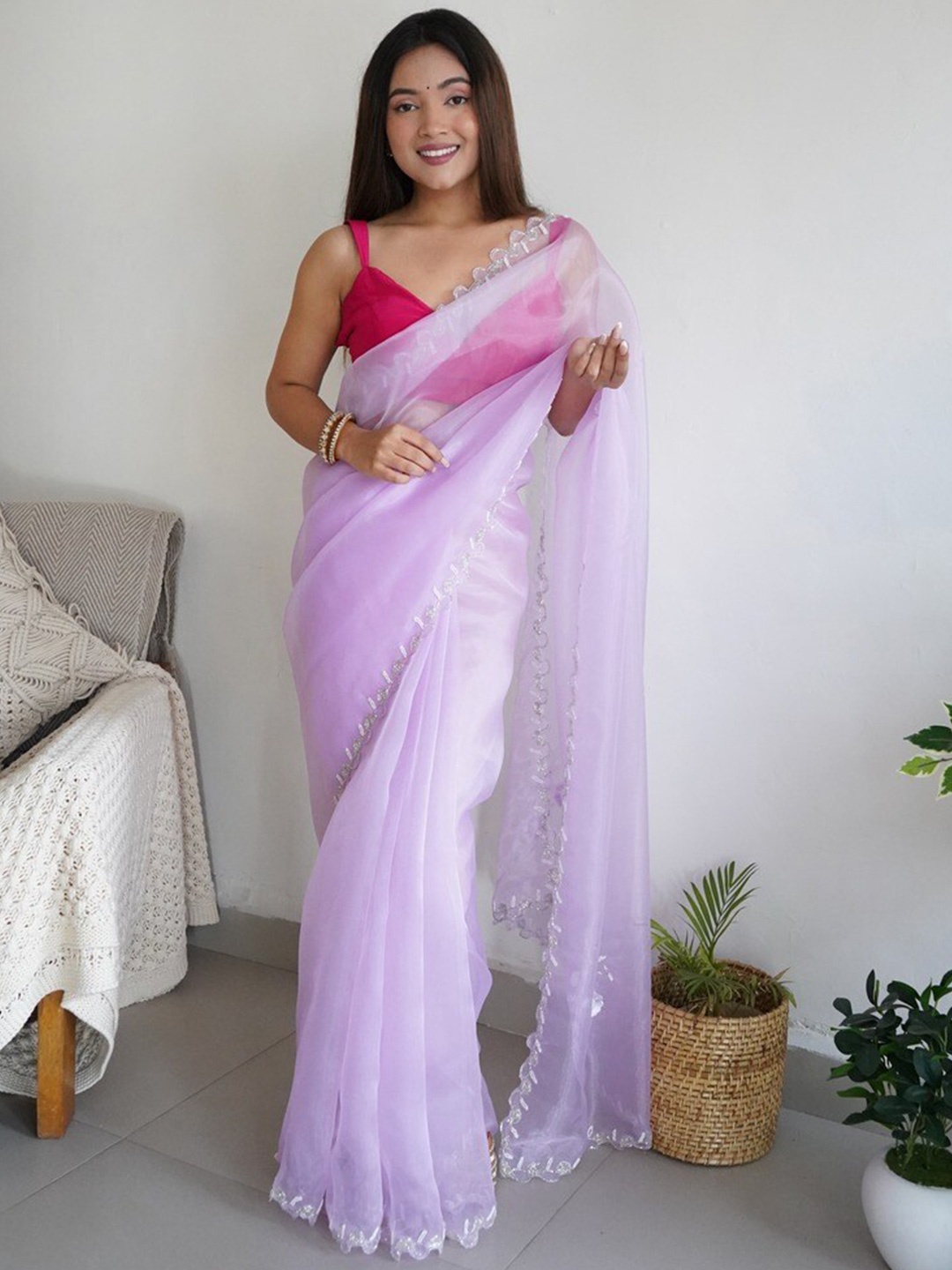 

Atulyam Tex World Beads and Stones Embellished Border Organza Saree, Lavender