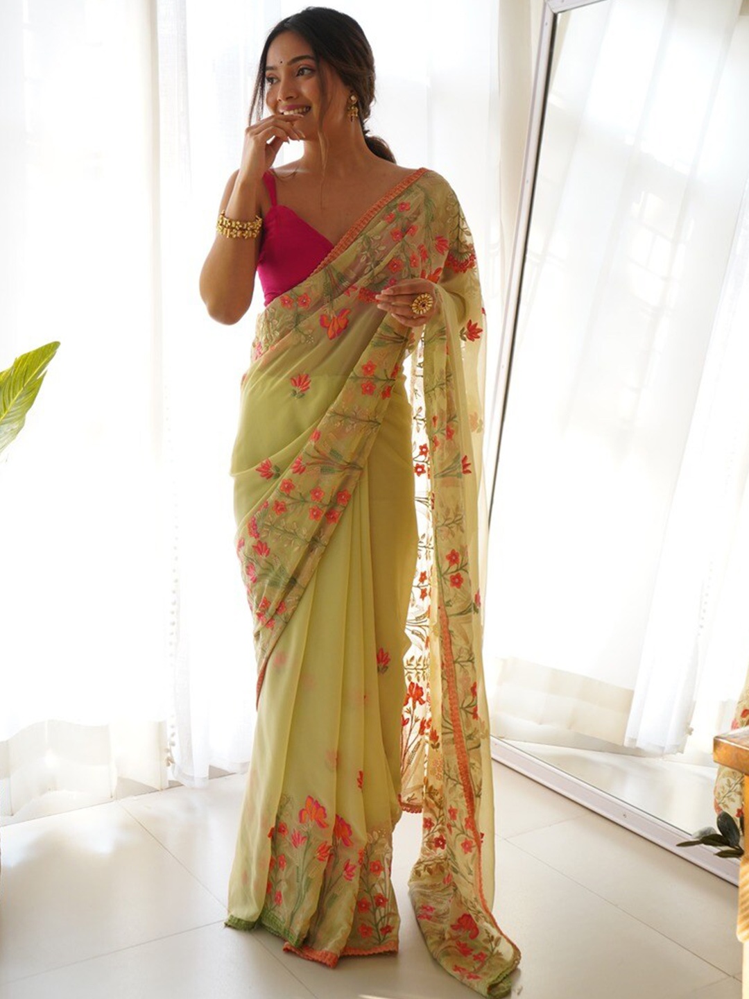 

Atulyam Tex World Floral Embroidered Pure Georgette Saree, Yellow