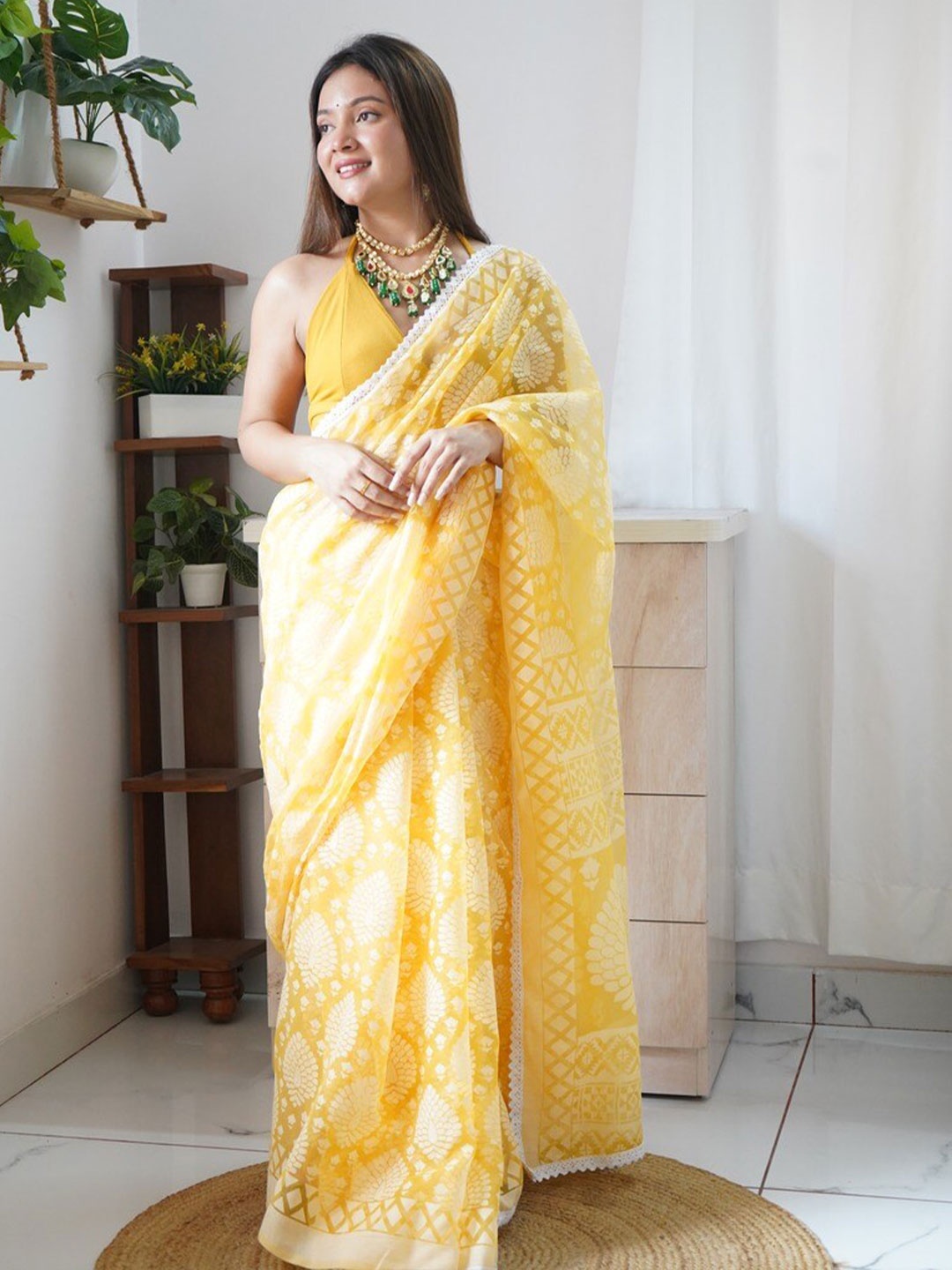 

Atulyam Tex World Floral Embroidered Organza Saree, Yellow