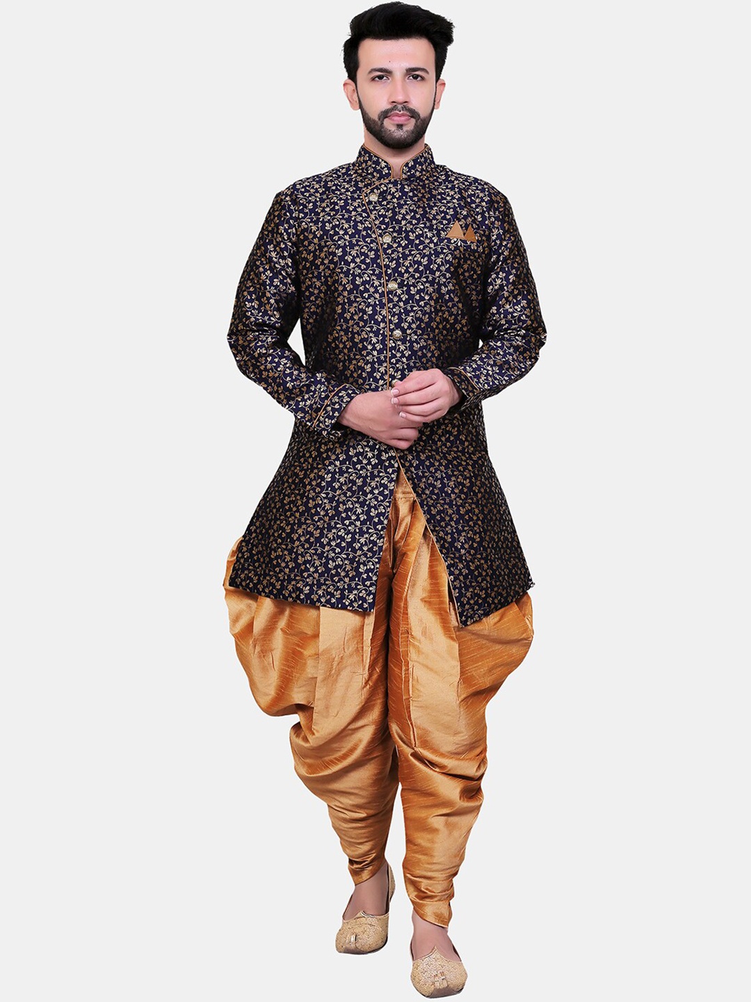 

Avaeta Floral Printed Sherwani With Patiyala Set, Navy blue