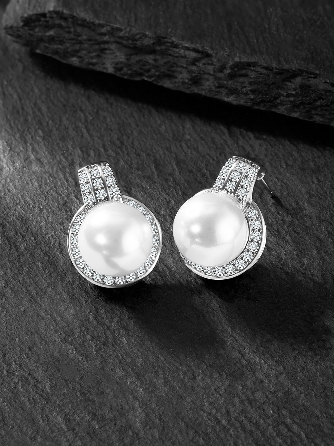 

Peora Silver-Plated Contemporary Cubic Zirconia & Beaded Studs Earrings