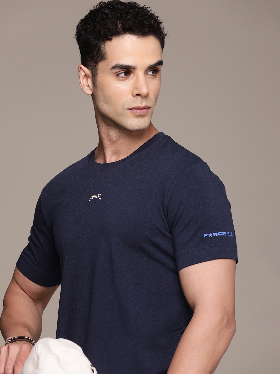 

FORCE IX Solid Casual T-shirt, Blue