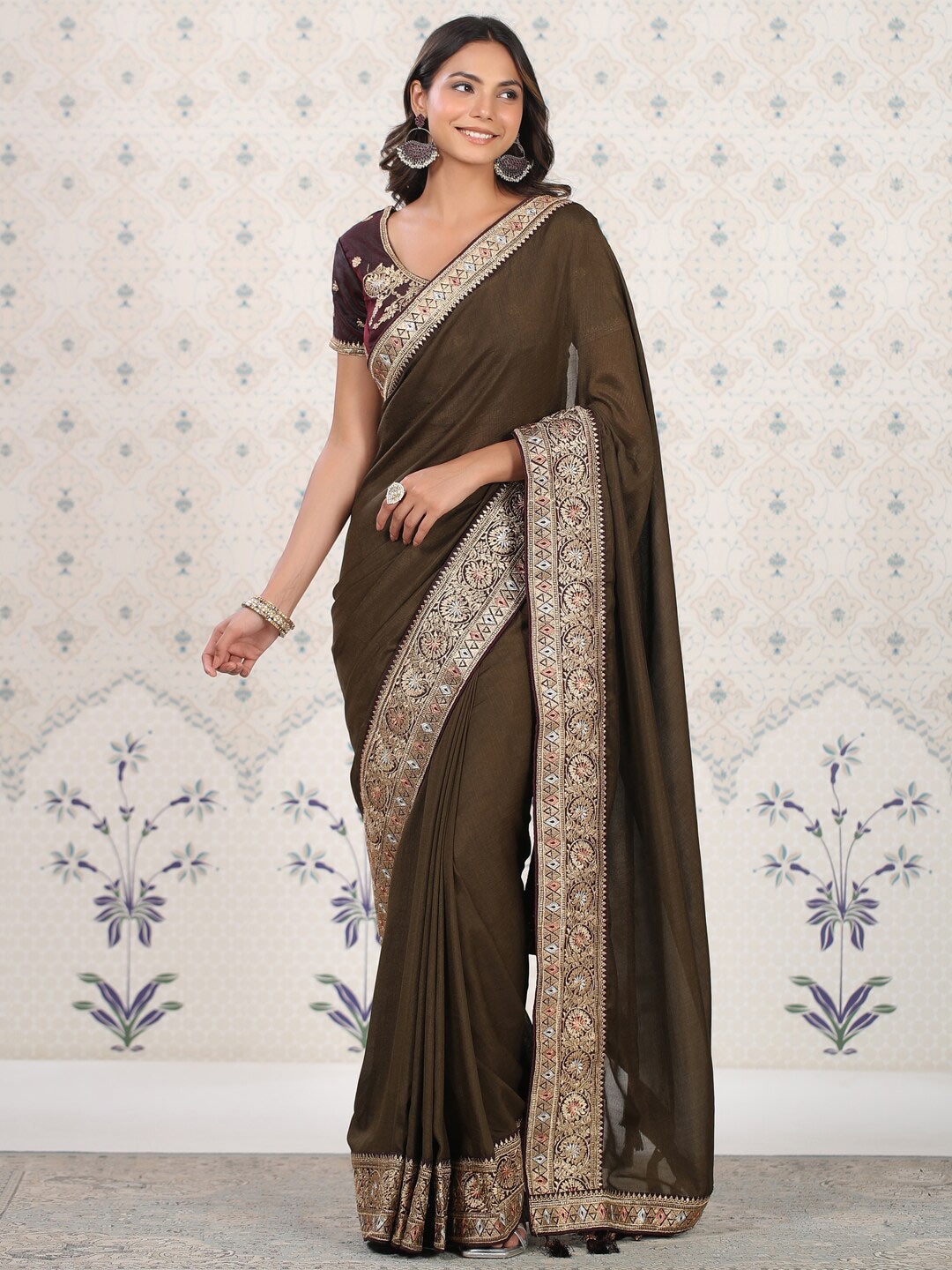 

Ode by House of Pataudi Olive Green & Gold-Toned Woven Design Border Zari Saree