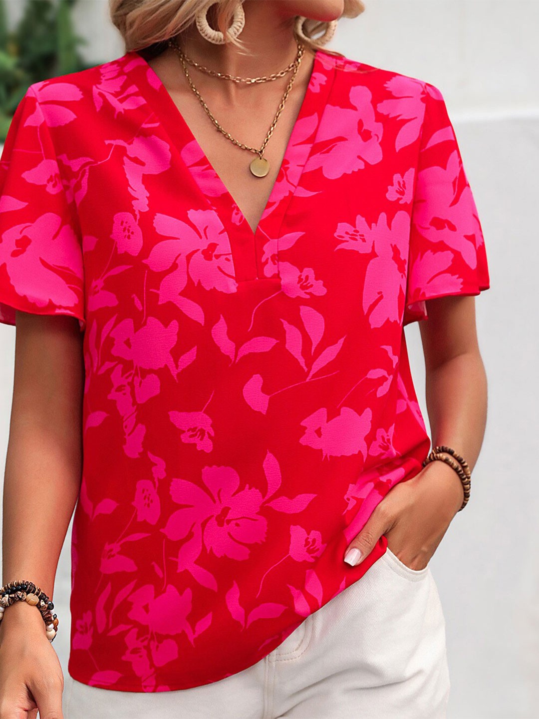 

BoStreet Pink Floral Printed V-Neck Top