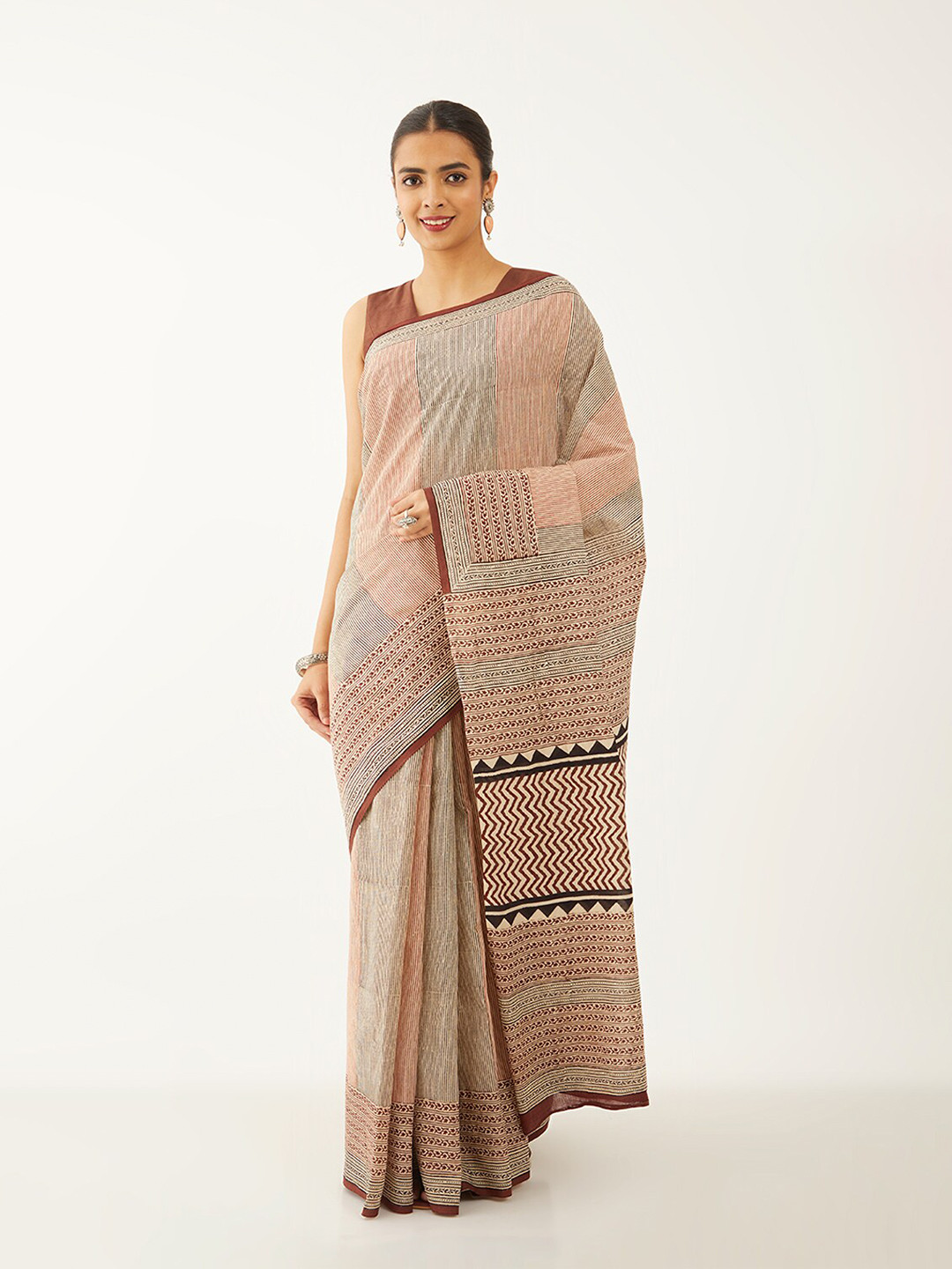 

Taneira Striped Pure Cotton Block Print Saree, Brown