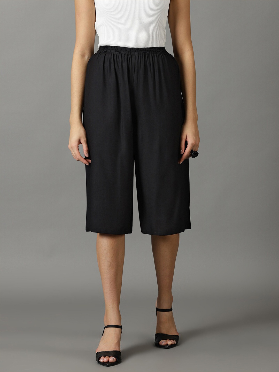 

DIVINATION Women Mid Rise Plain Straight Fit Culottes, Black