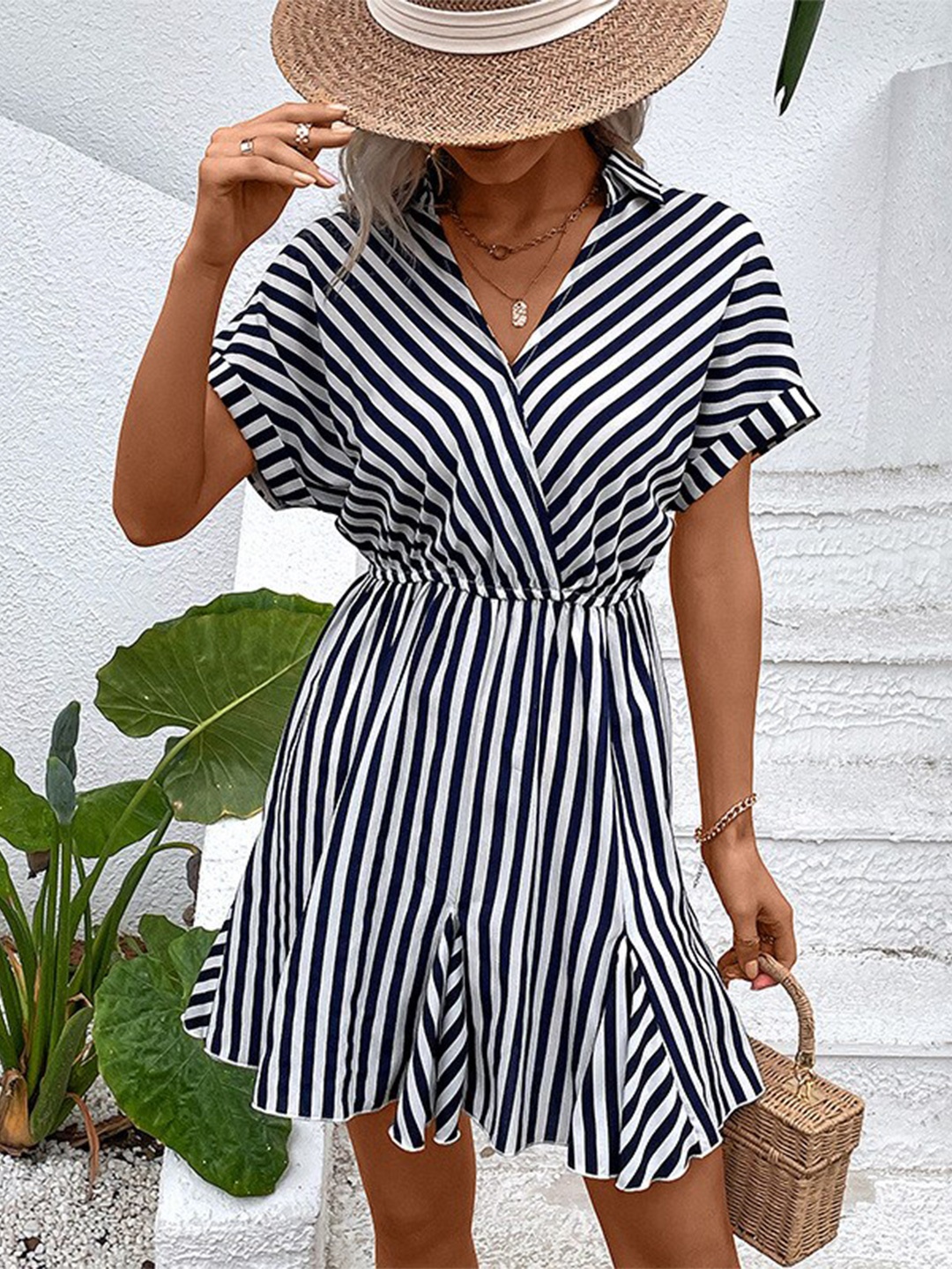 

StyleCast Black & White Monochrome Striped Printed Fit & Flare Dress