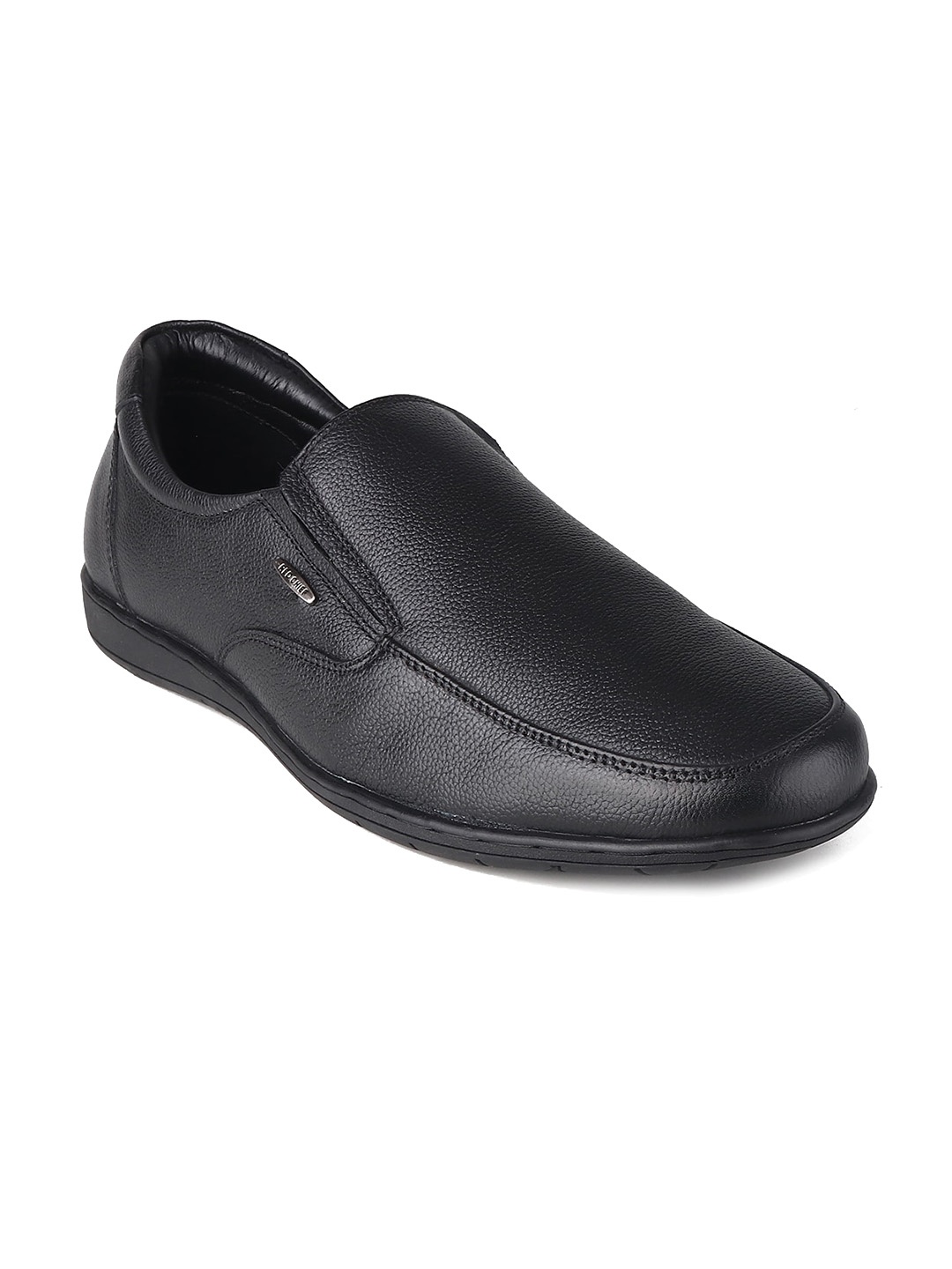 Red Chief Men Textured Leather Formal Slip-On Shoes, Black