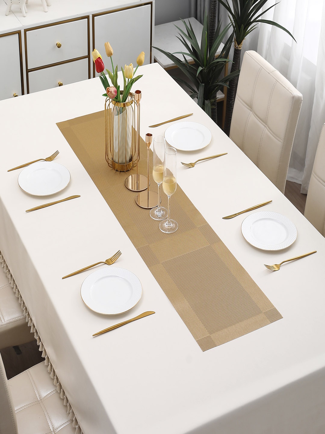 

HOKIPO Brown Geometric Table Runners, Gold