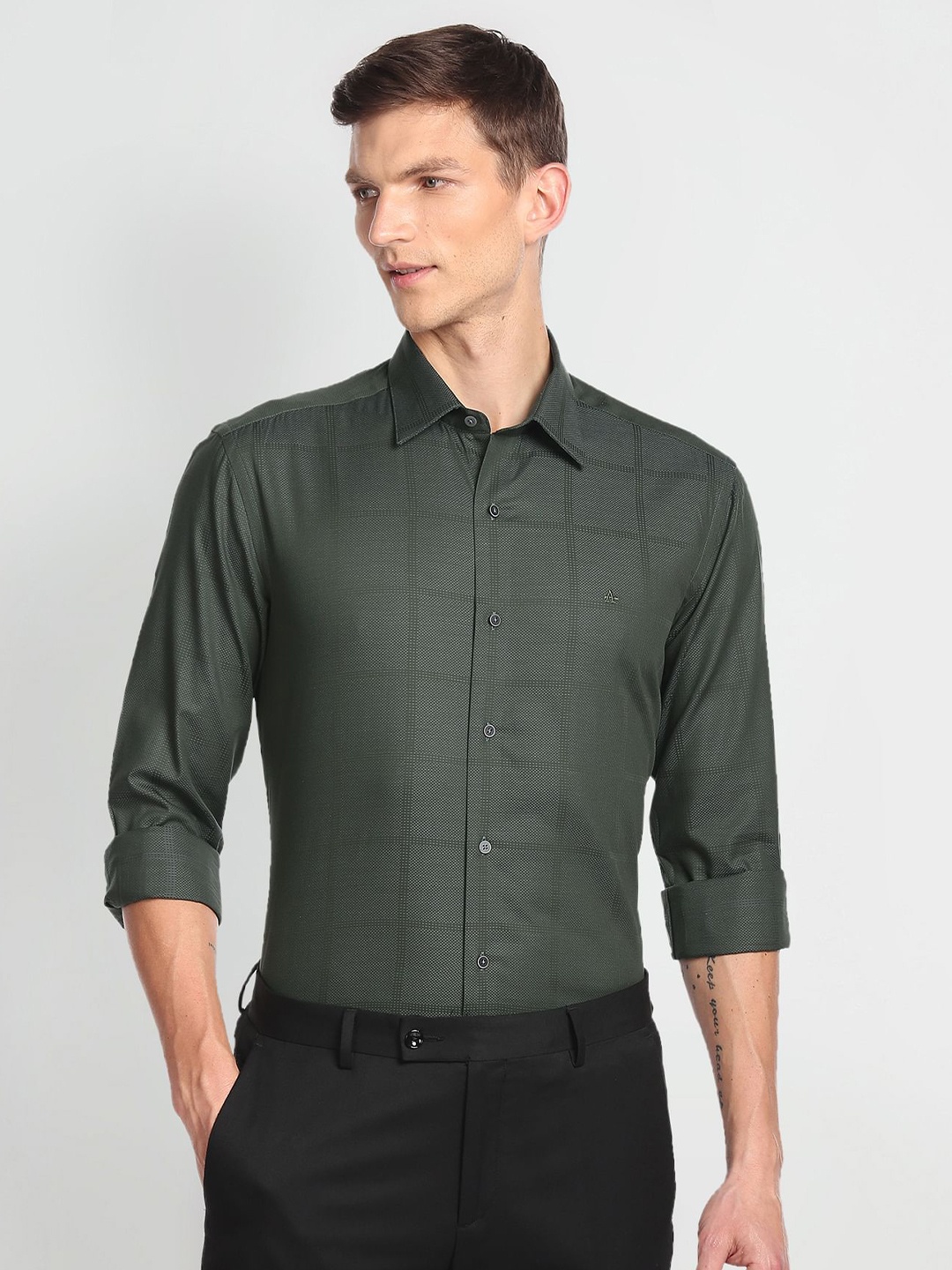 

Arrow New York Men Grey Slim Fit Opaque Checked Casual Shirt