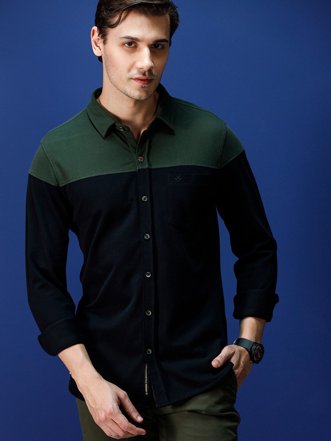 

WROGN Standard Slim Fit Colourblocked Cotton Casual Shirt, Black