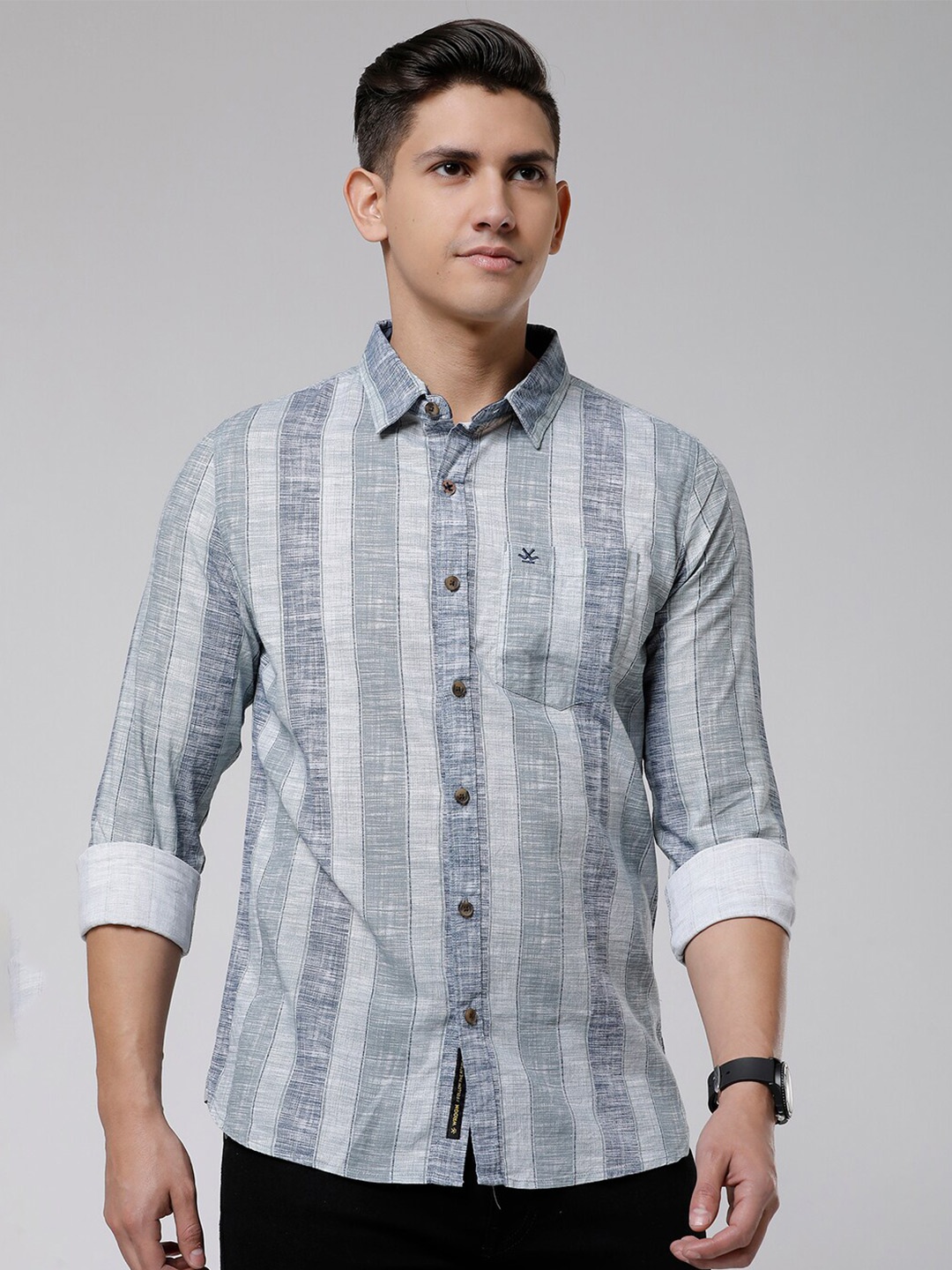 

WROGN Standard Slim Fit Vertical Striped Cotton Casual Shirt, Grey