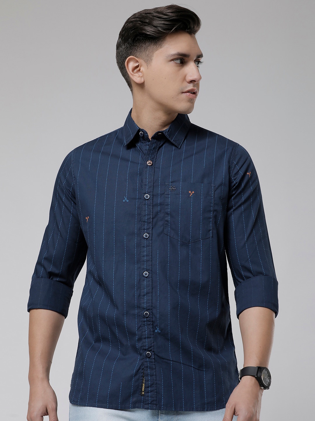 

WROGN Standard Slim Fit Striped Cotton Casual Shirt, Navy blue