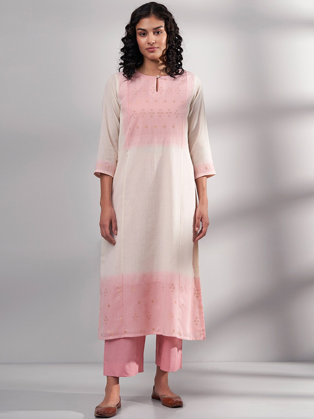 

Ganga Ombre Beads and Stones Work Pure Cotton Kurta with Palazzos, Cream