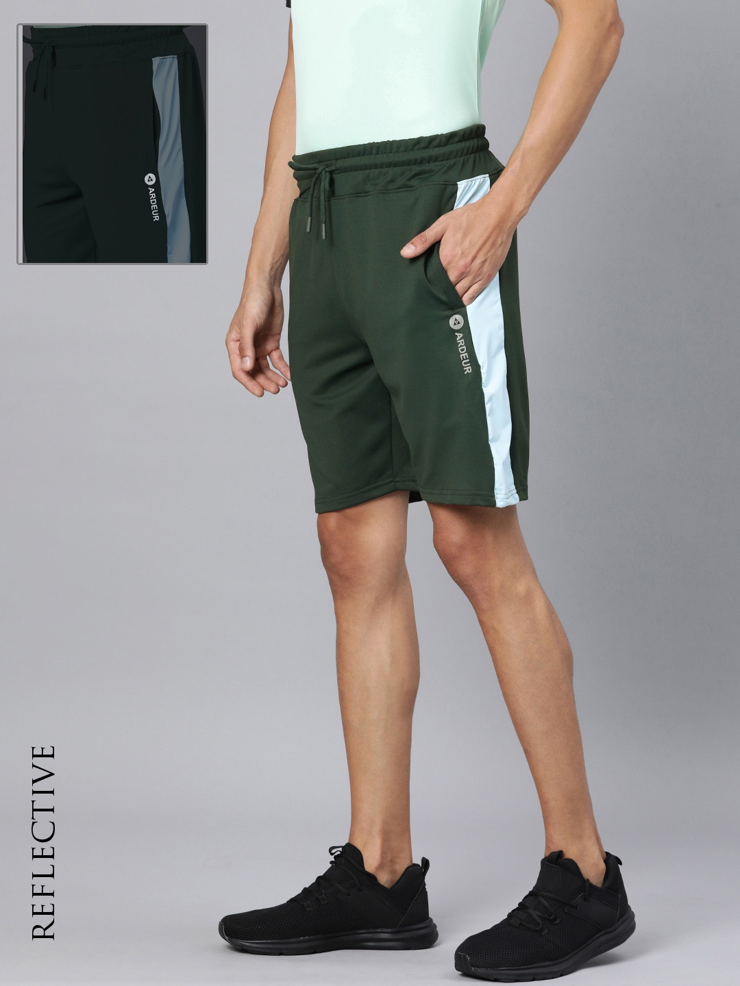 

ARDEUR Men Colourblocked Outdoor Sports Shorts, Green