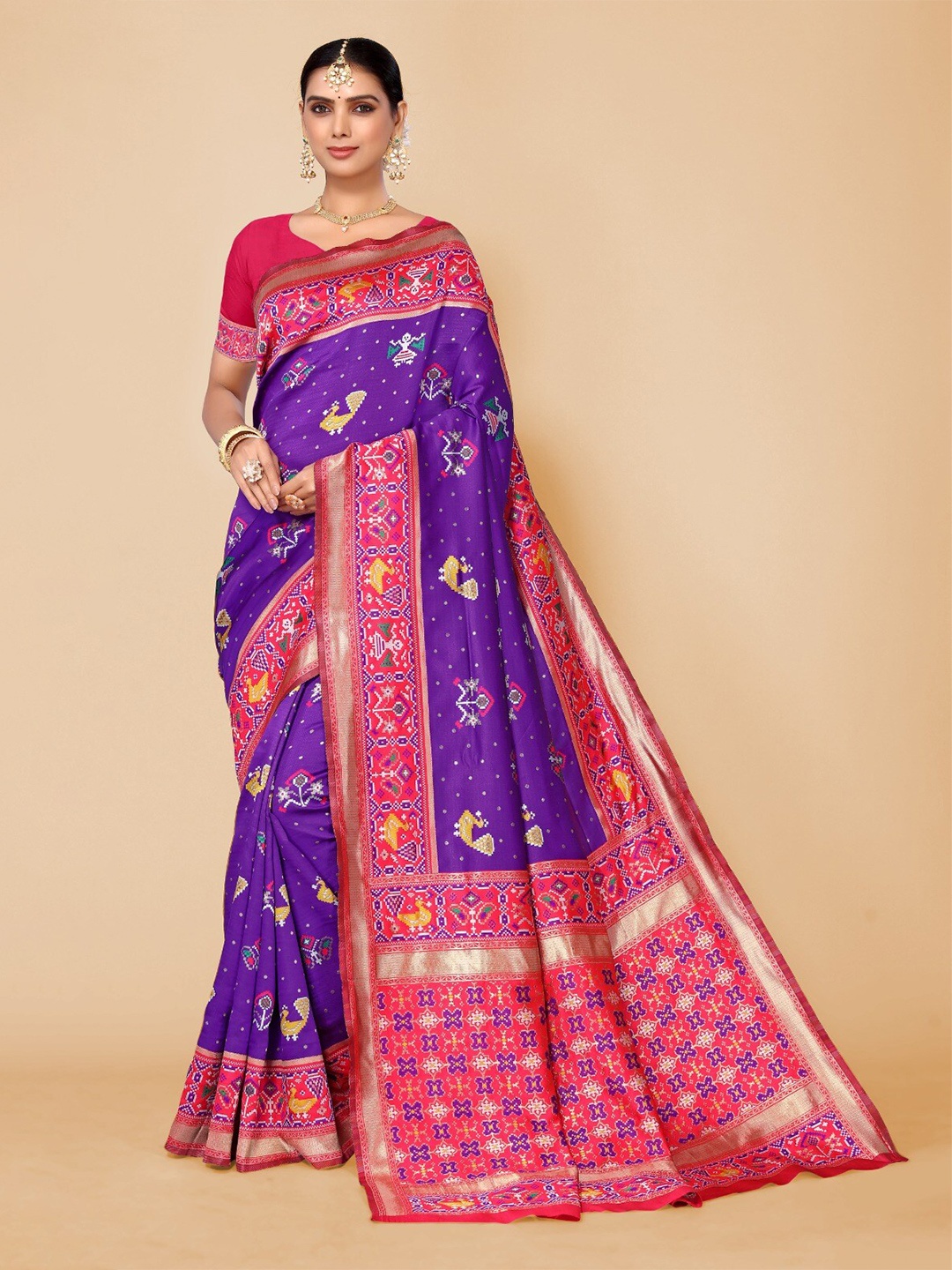 

DIVASTRI Ethnic Motifs Woven Design Zari Banarasi Saree, Purple
