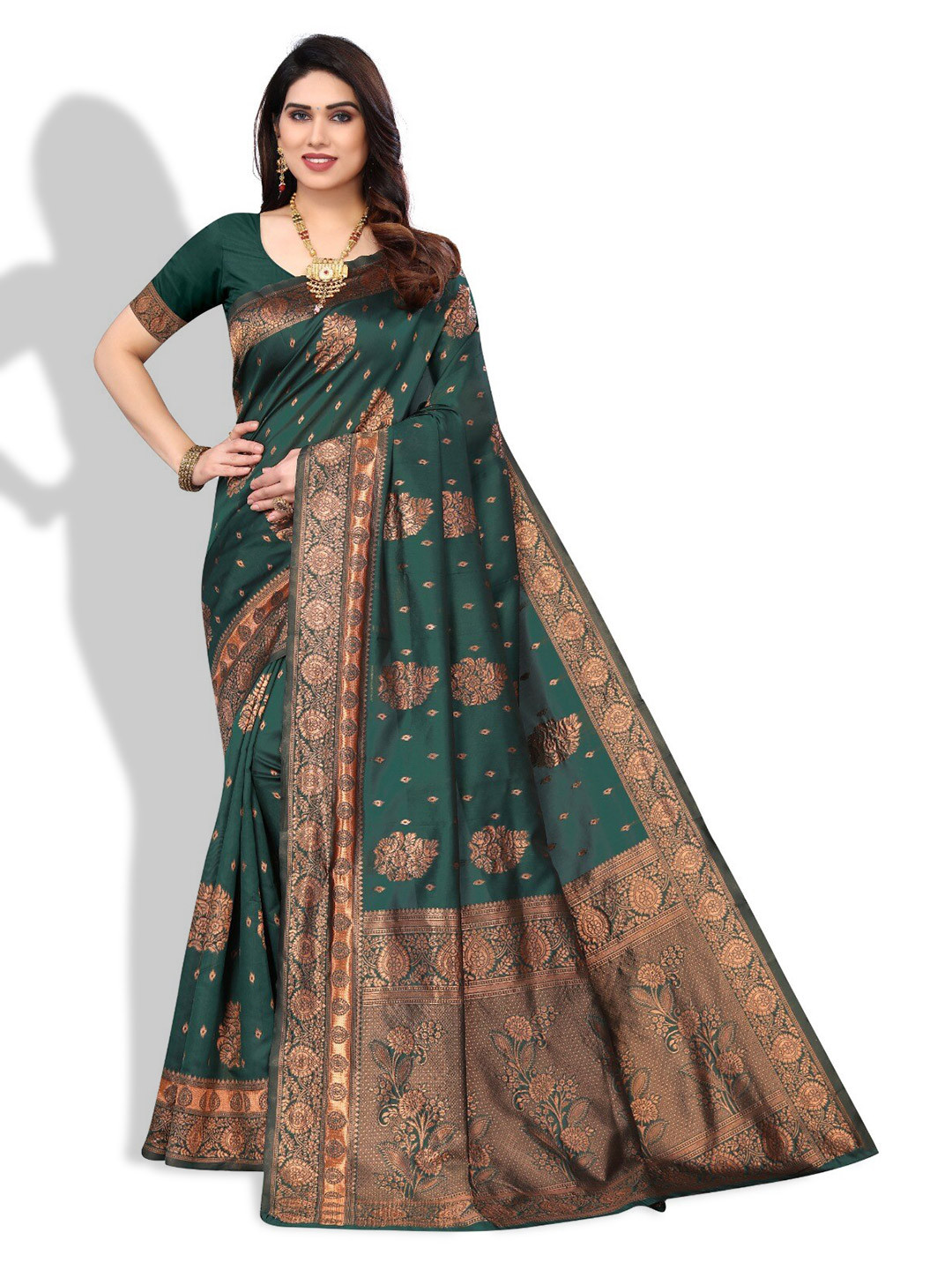 

DIVASTRI Ethnic Motifs Zari Silk Blend Designer Banarasi Saree, Green