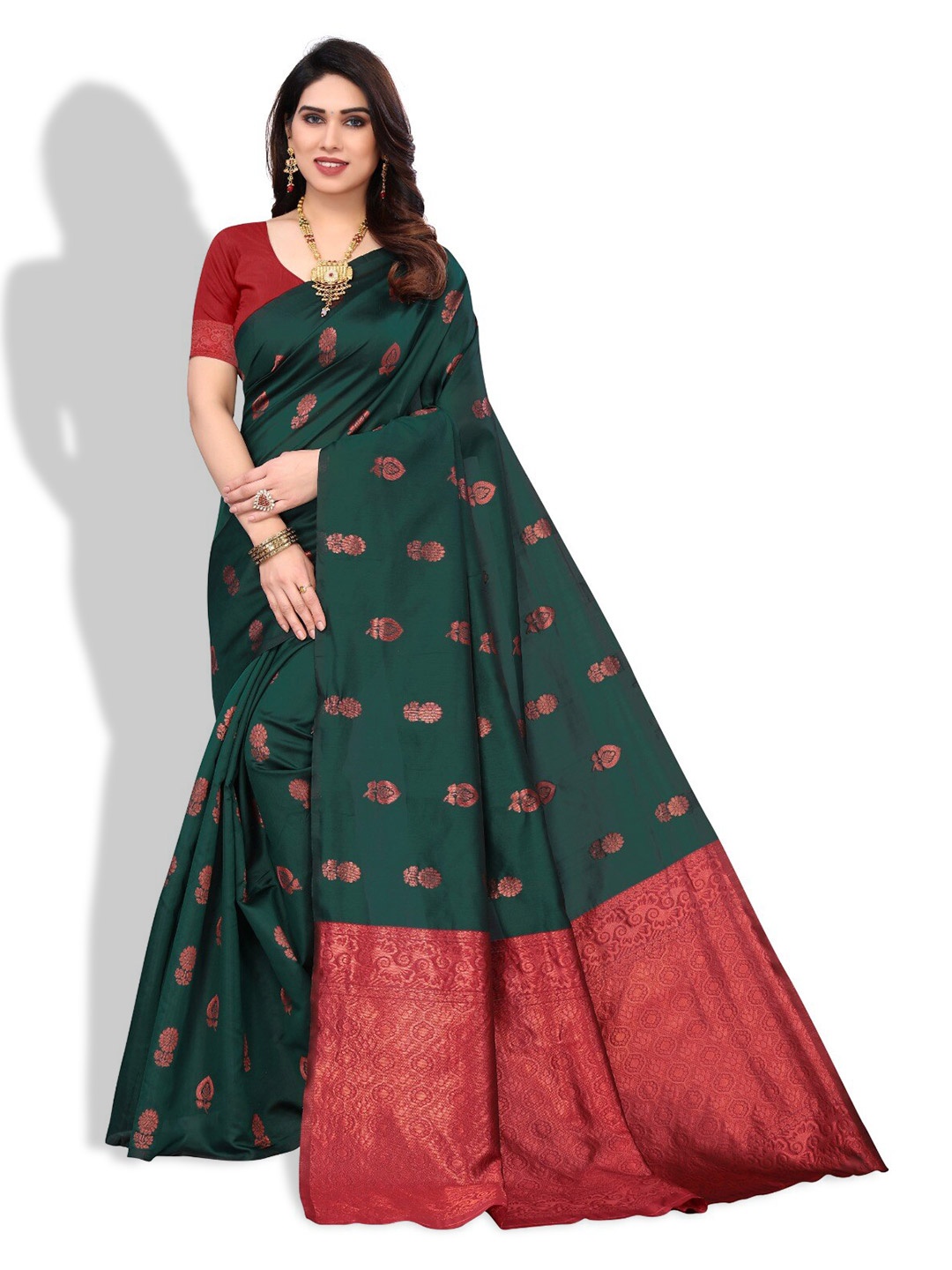 

DIVASTRI Woven Design Zari Silk Blend Banarasi Saree, Green