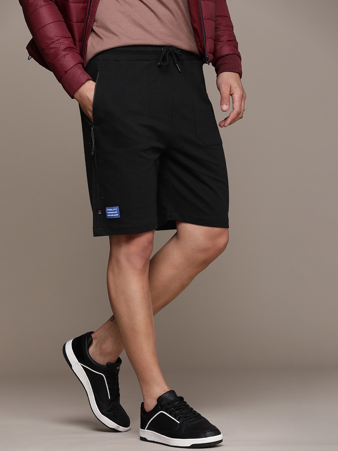 

FORCE IX Men Pure Cotton Shorts, Black
