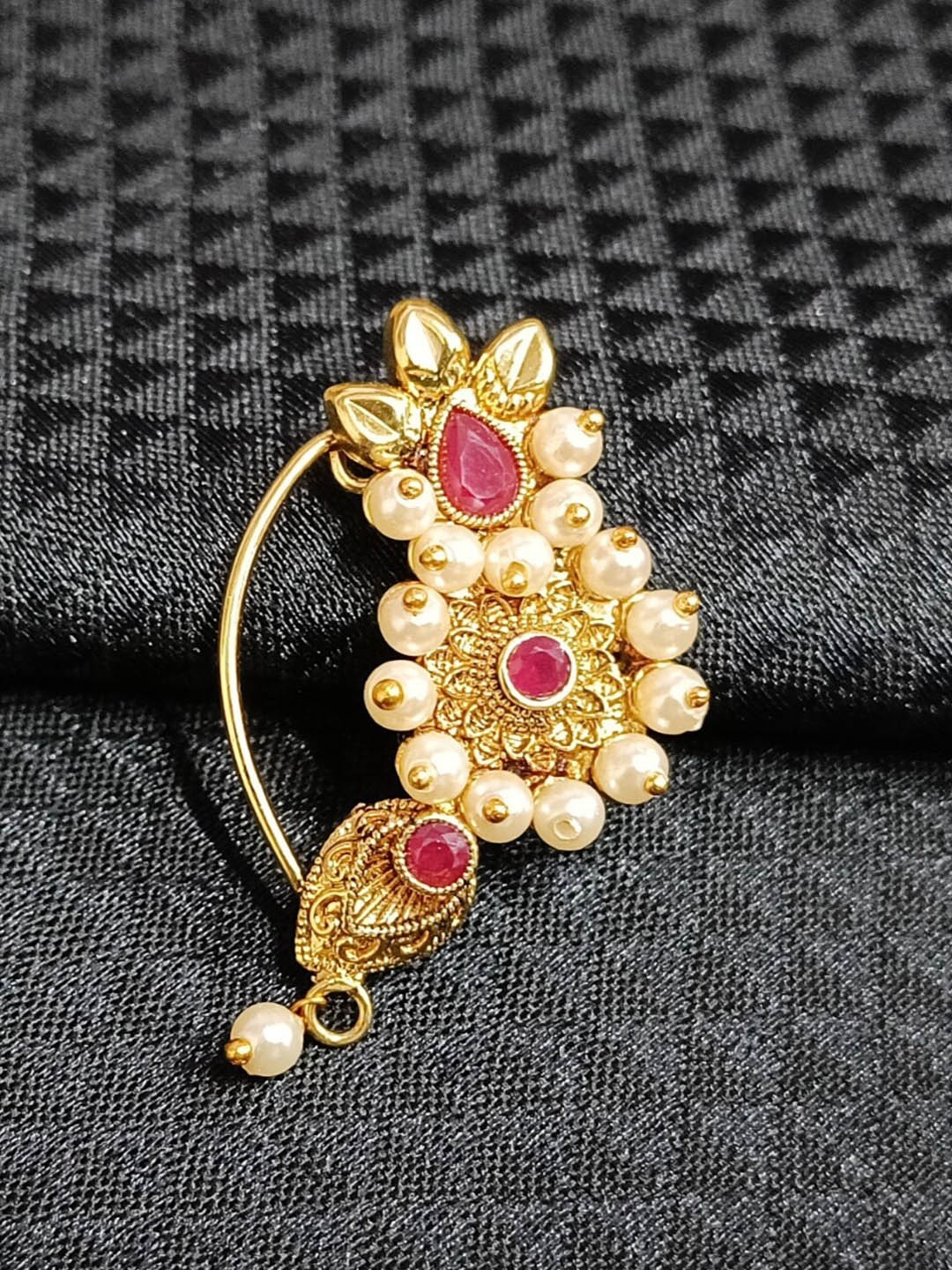 

Vighnaharta Gold-Plated Stone-Studded & Pearl beaded Nosepin