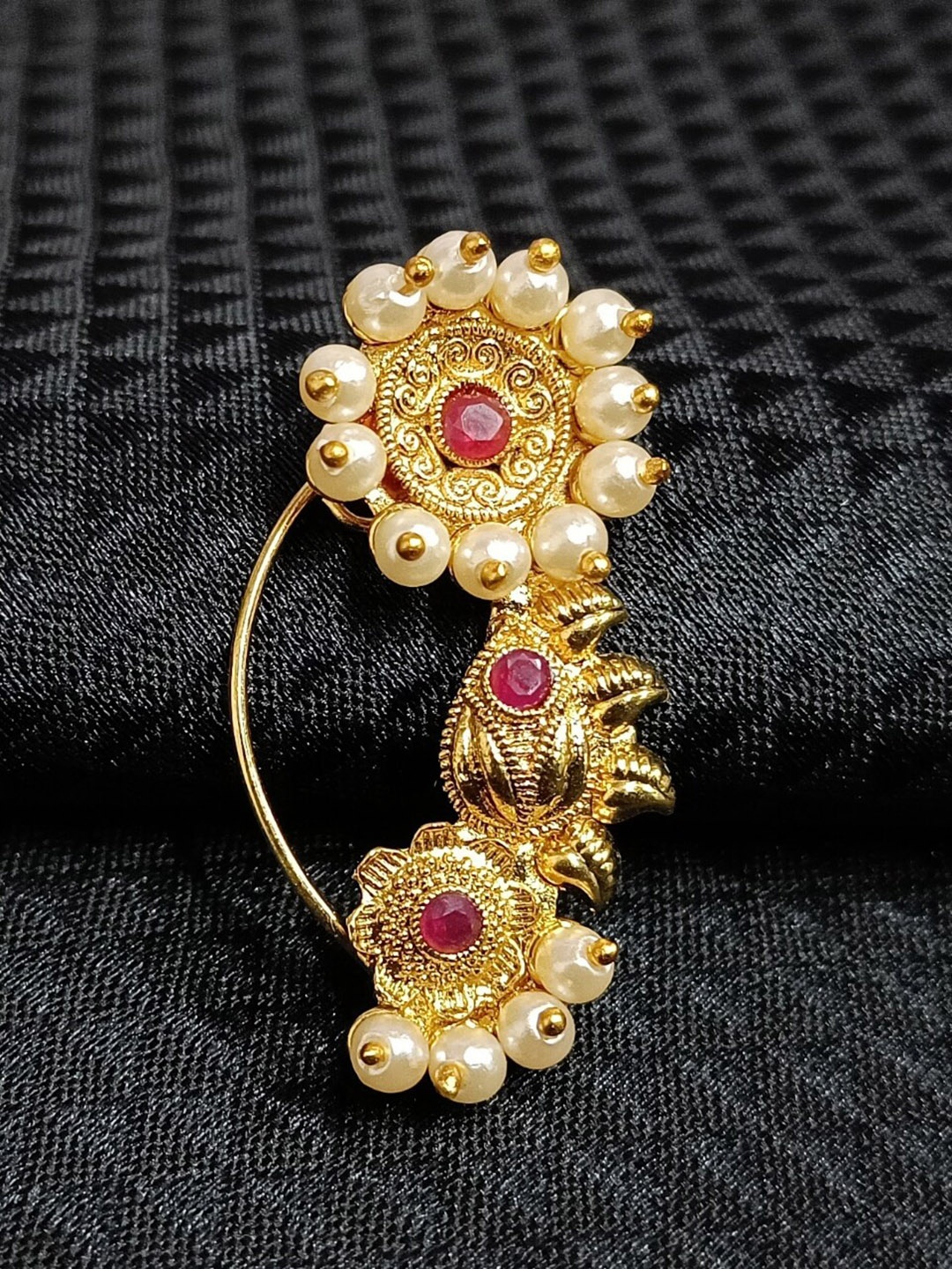 

Vighnaharta Gold-Plated Stone-Studded & Pearl beaded Nosepin