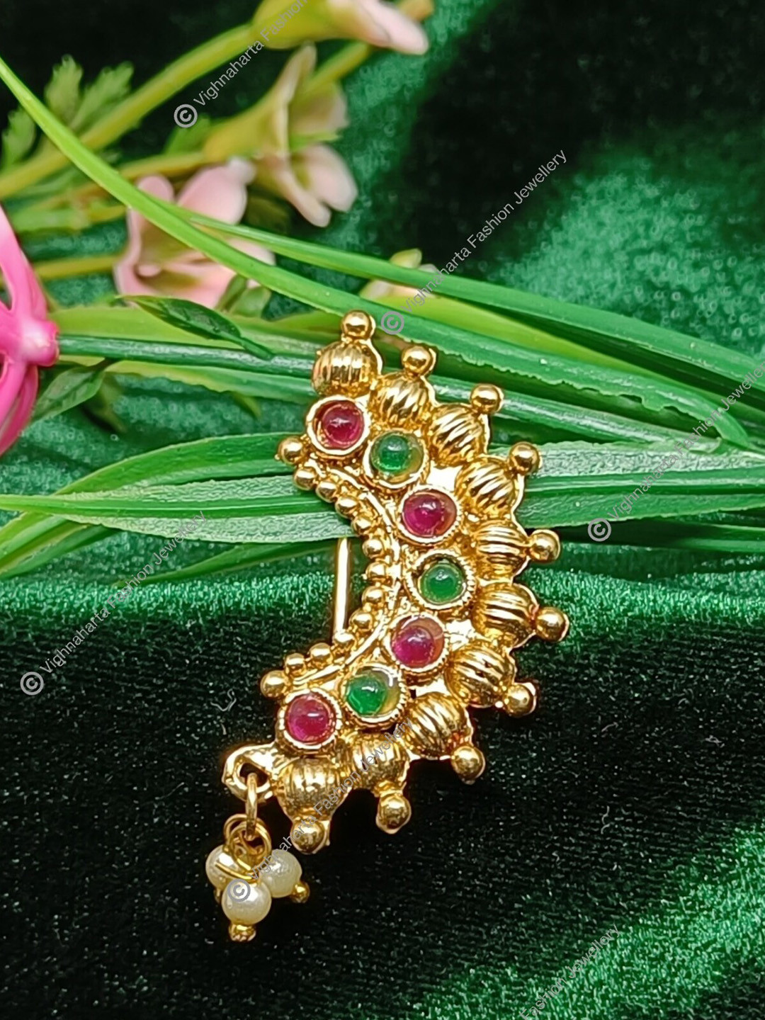 

Vighnaharta Gold-Plated Stone-Studded & Pearl beaded Nosepin