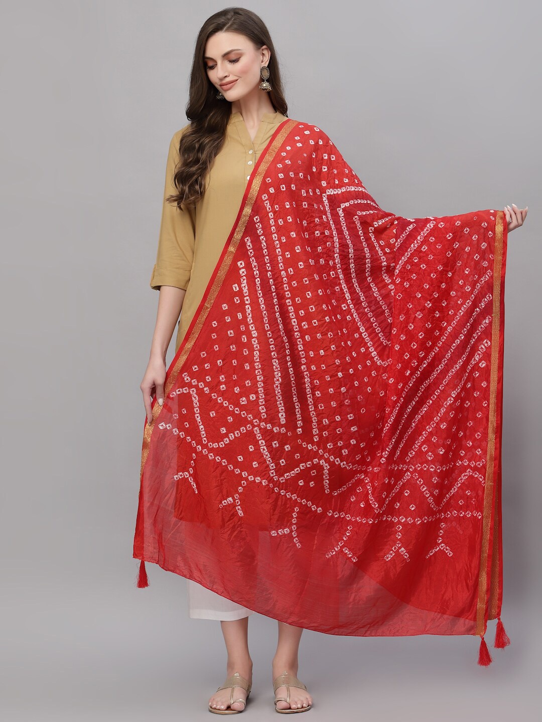 

Ragavi Bandhani Printed Art Silk Dupatta, Red