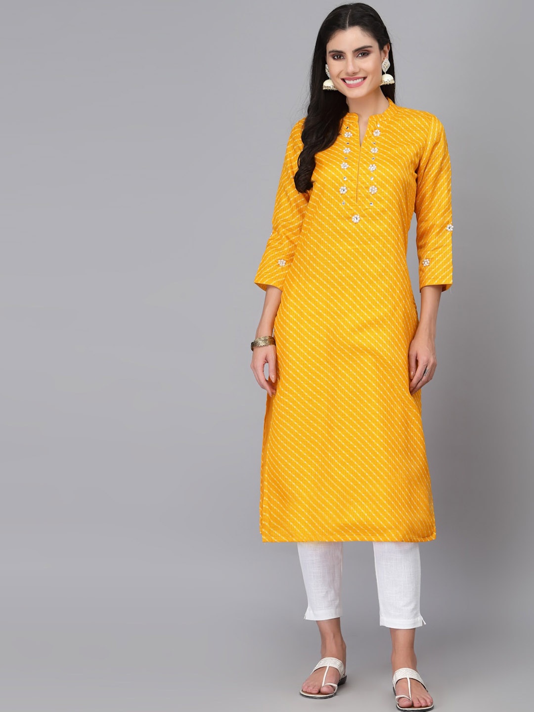 

Ragavi Yellow leheriya Printed Mandarin Collar Beads And Stones Cotton Straight Kurta