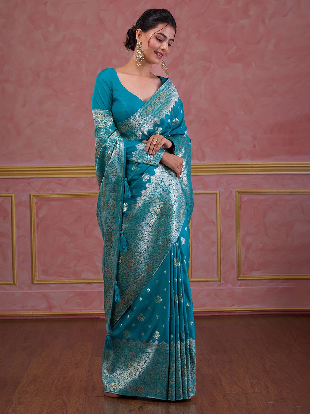 

Koskii Woven Design Zari Brocade Banarasi Saree, Turquoise blue