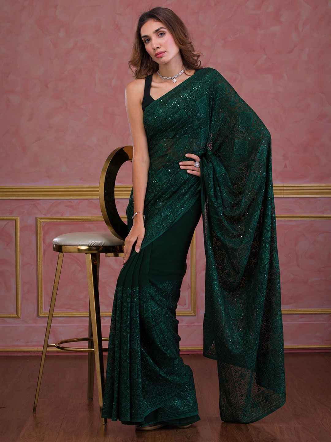 

Koskii Embellished Embroidered Poly Georgette Saree, Green