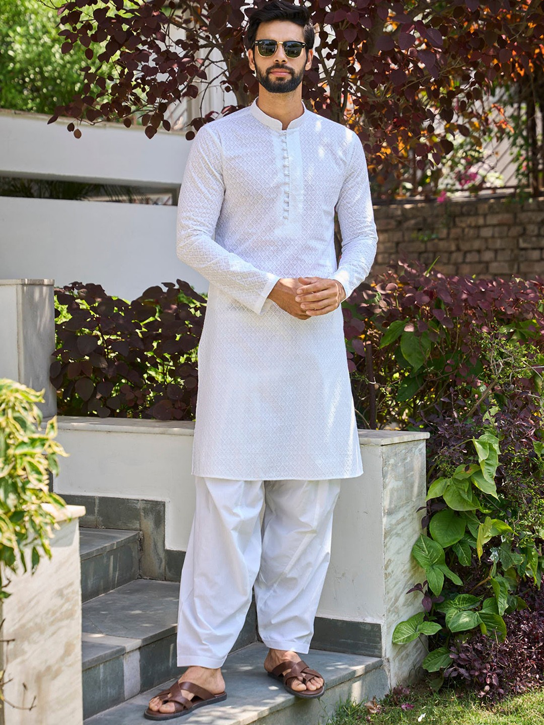 

See Designs Ethnic Motifs Embroidered Chikankari Pure Cotton Kurta With Salwar, White