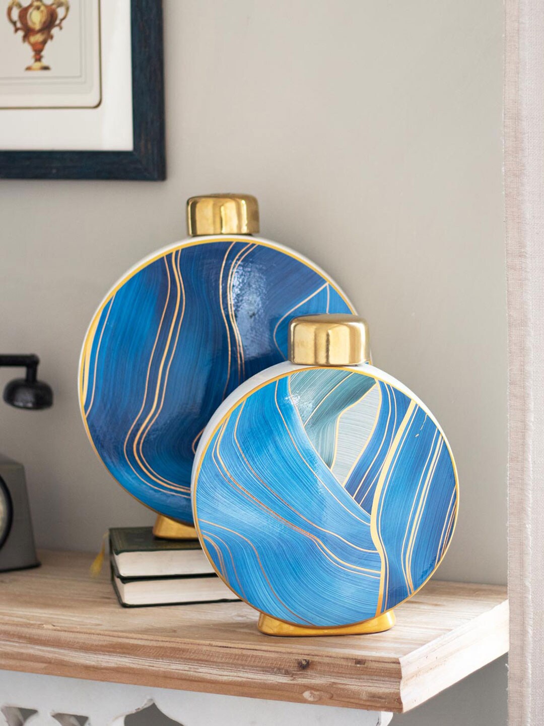 

THEDECORKART Blue Fayrouz Small Moon Lidded Jar, Gold