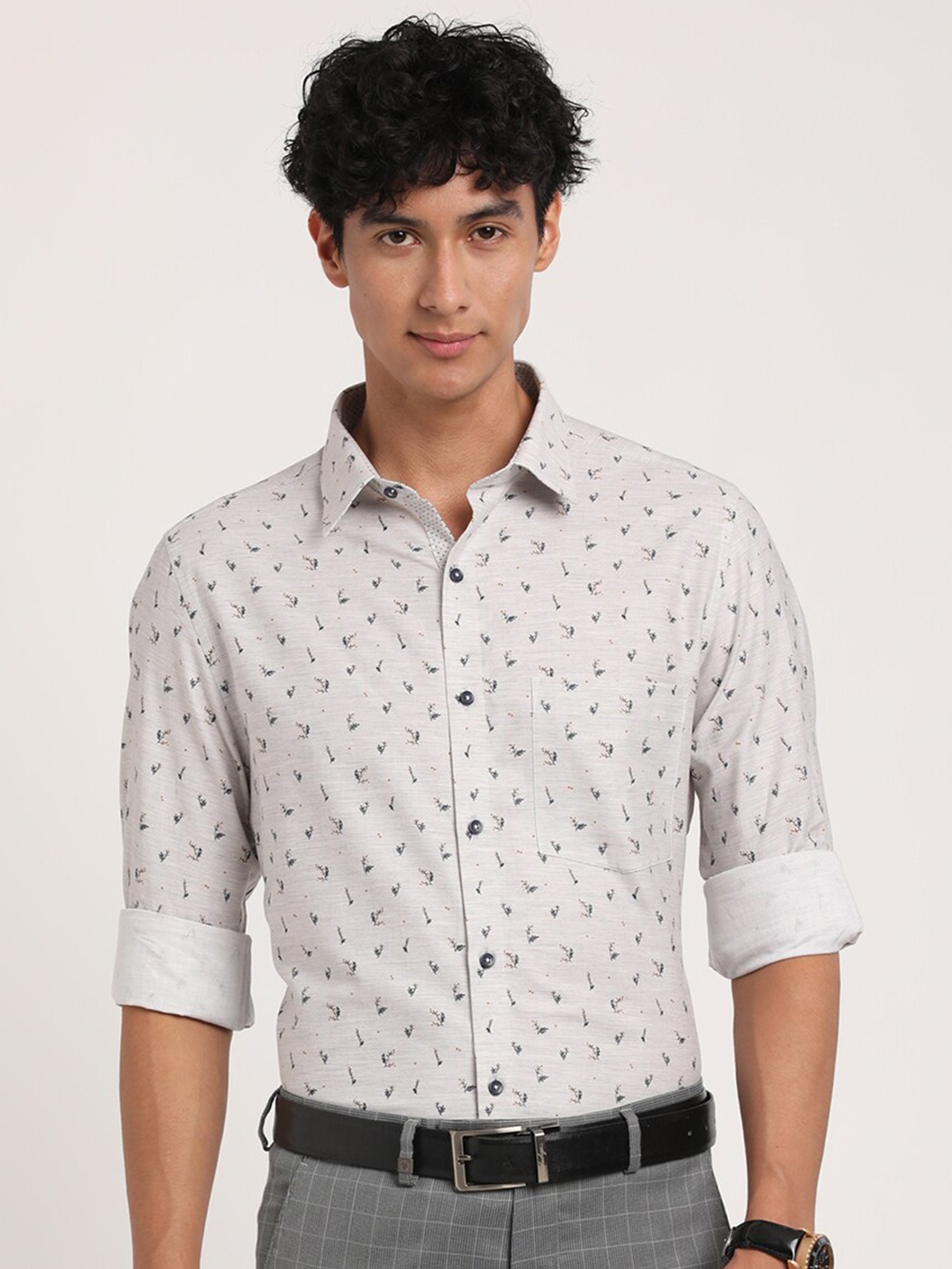 

Turtle Modern Slim Fit Floral Printed Cotton Formal Shirt, Grey