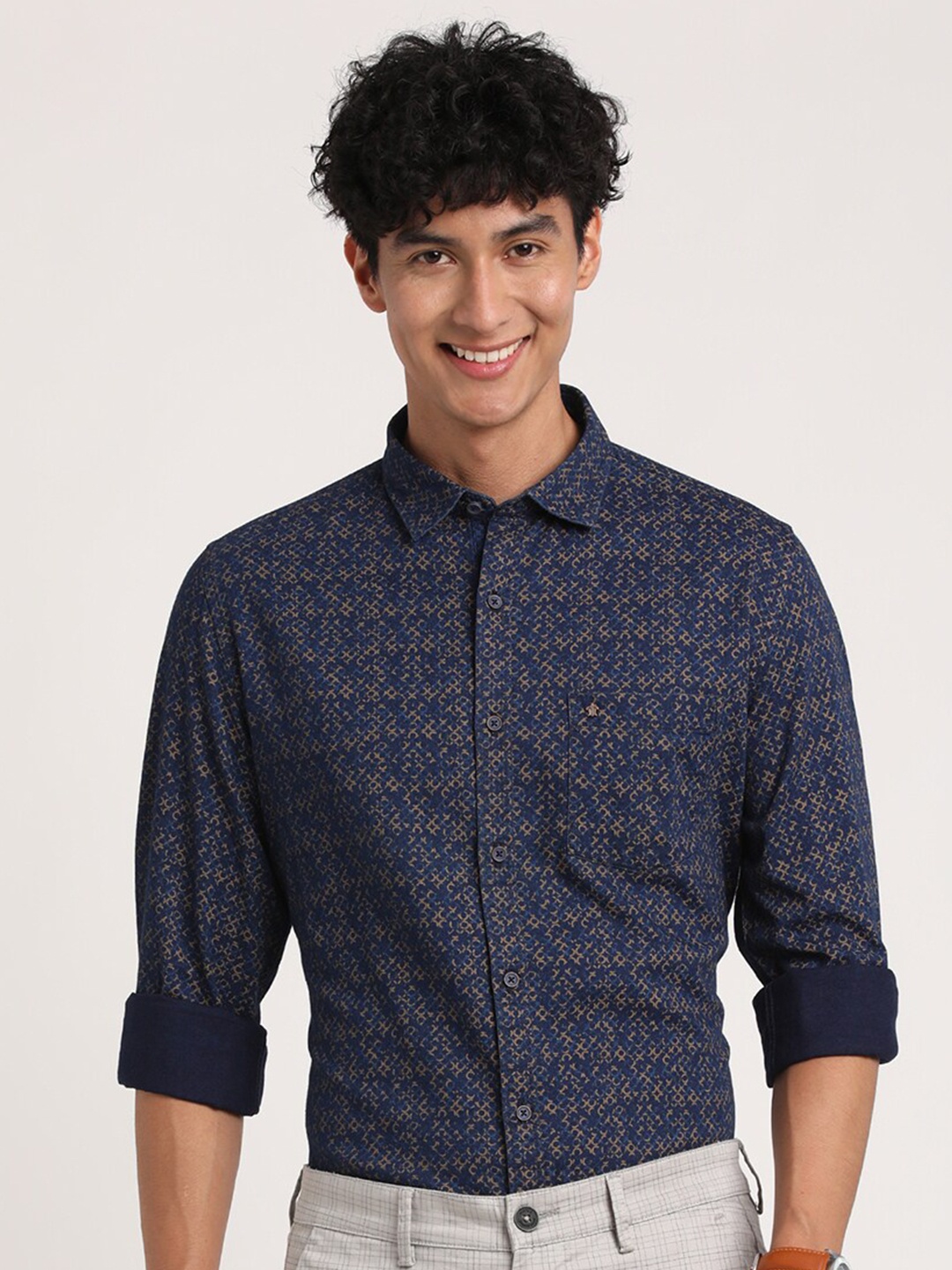 

Turtle Men Relaxed Slim Fit Printed Cotton Casual Shirt, Navy blue