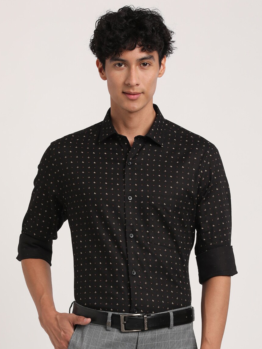 

Turtle Micro Ditsy Printed Modern Slim Fit Formal Pure Cotton Shirt, Black