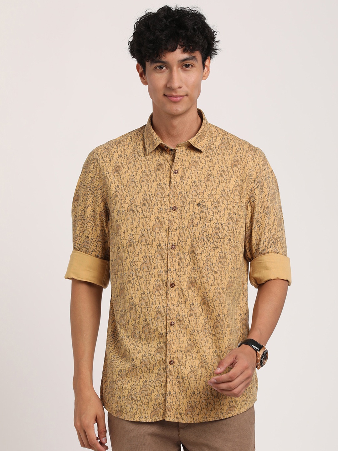 

Turtle Abstract Printed Relaxed Slim Fit Pure Cotton Casual Shirt, Khaki