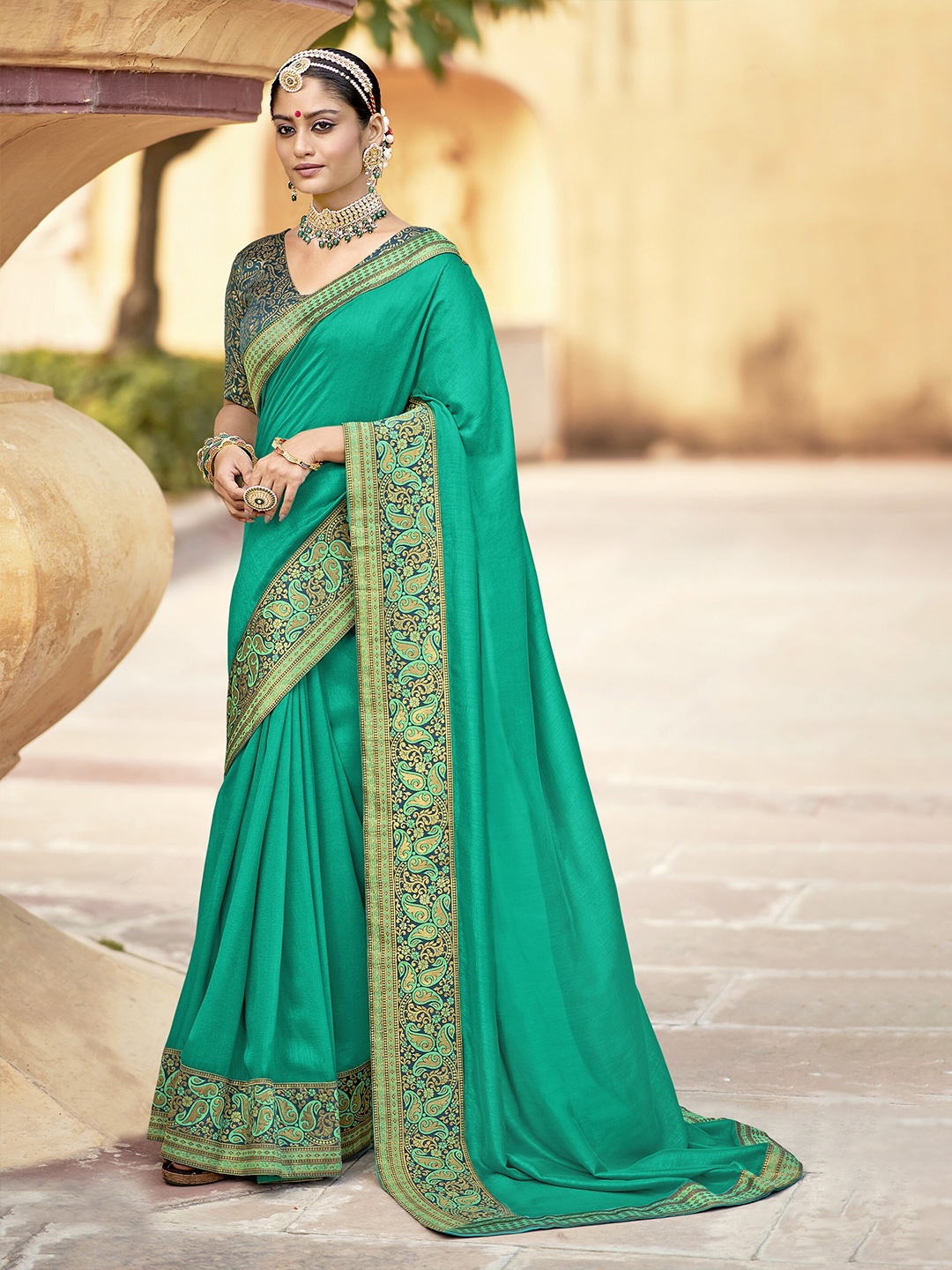 

all about you Turquoise Blue & Gold-Toned Silk Blend Saree