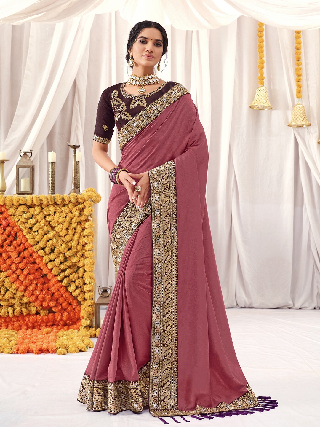 

all about you Mauve & Gold-Toned Woven Design Border Zari Saree