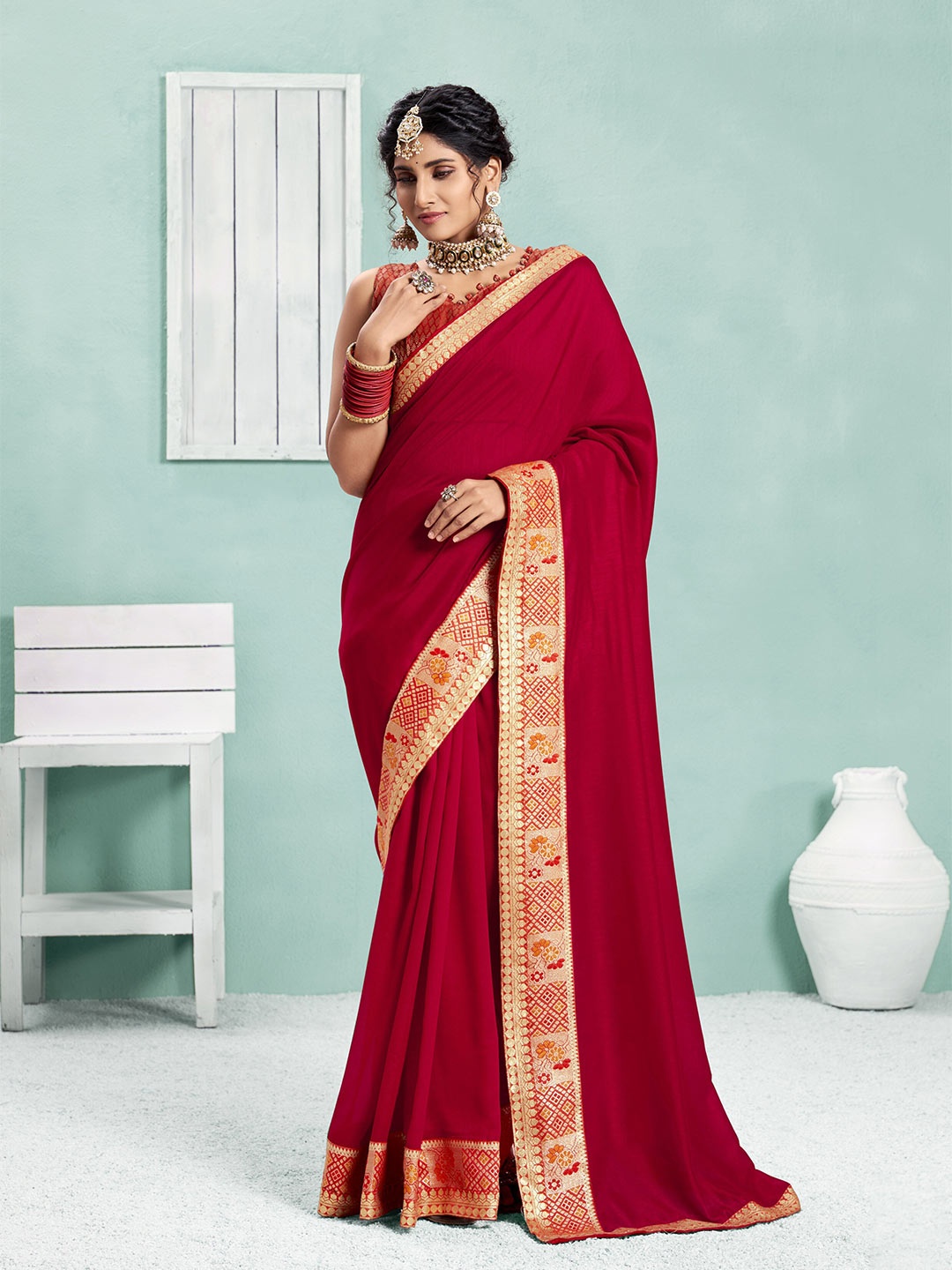 

all about you Magenta & Gold-Toned Silk Blend Saree