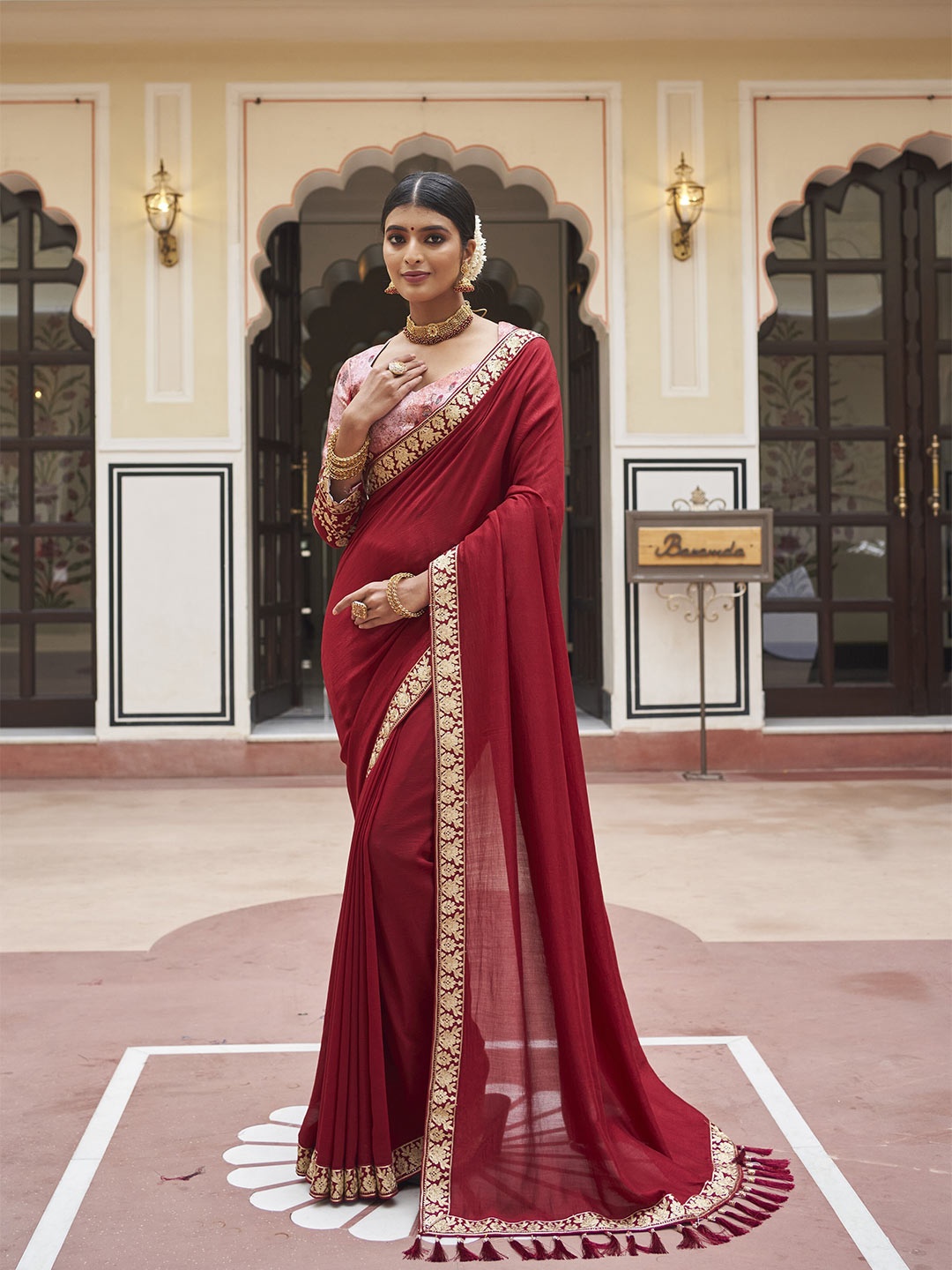 

all about you Maroon & Gold-Toned Embroidered Border Saree