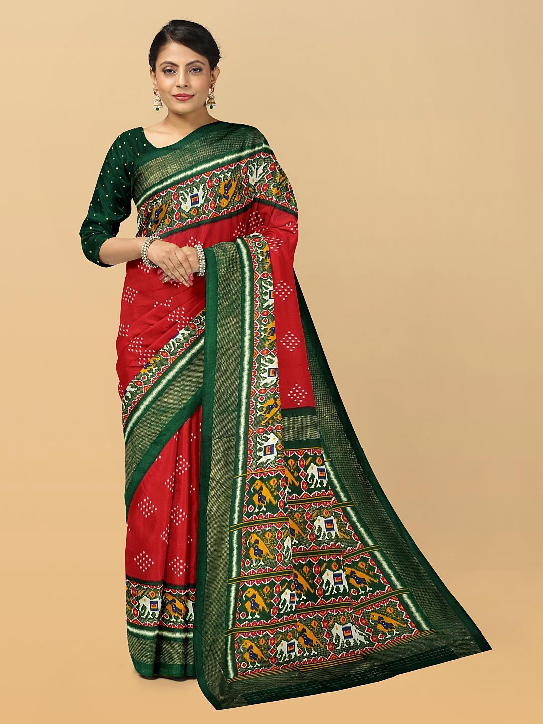 

Kalamandir Ethnic Motif Printed Silk Blend Saree, Red