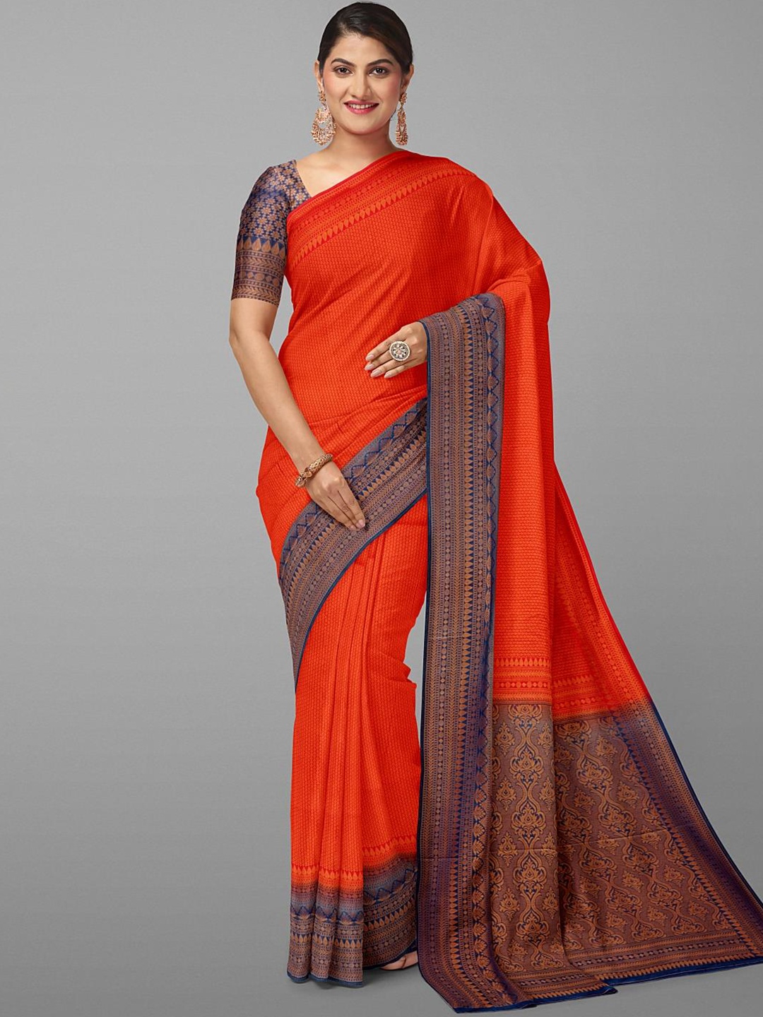 

Kalamandir Woven Design Zari Saree, Red