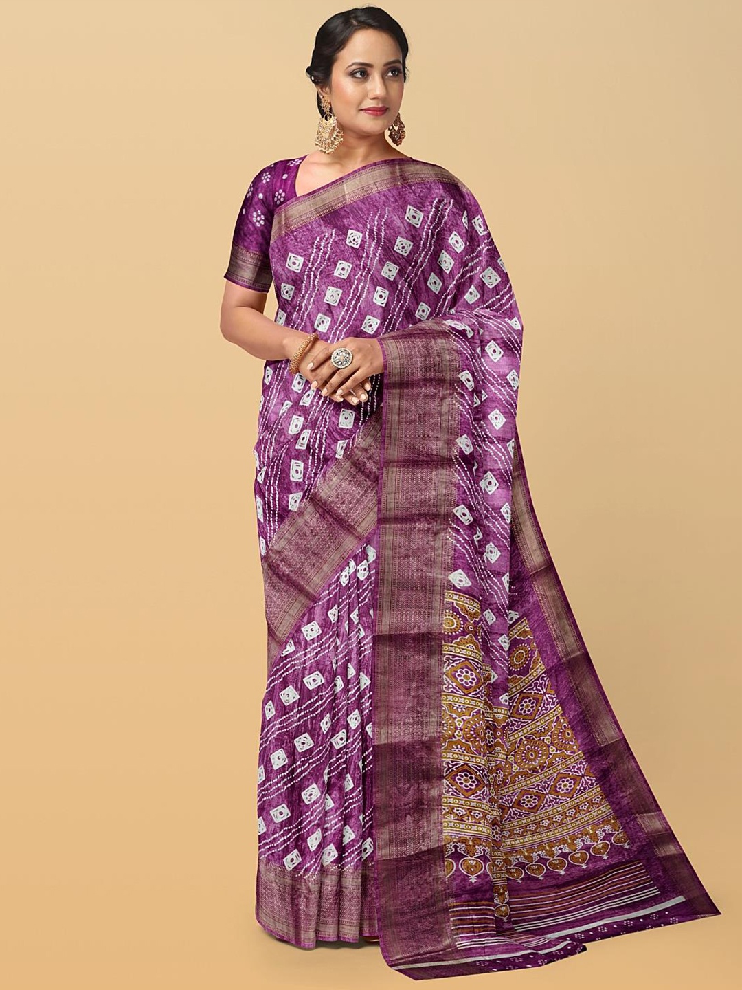 

Kalamandir Geometric Printed Zari Silk Blend Saree, Purple