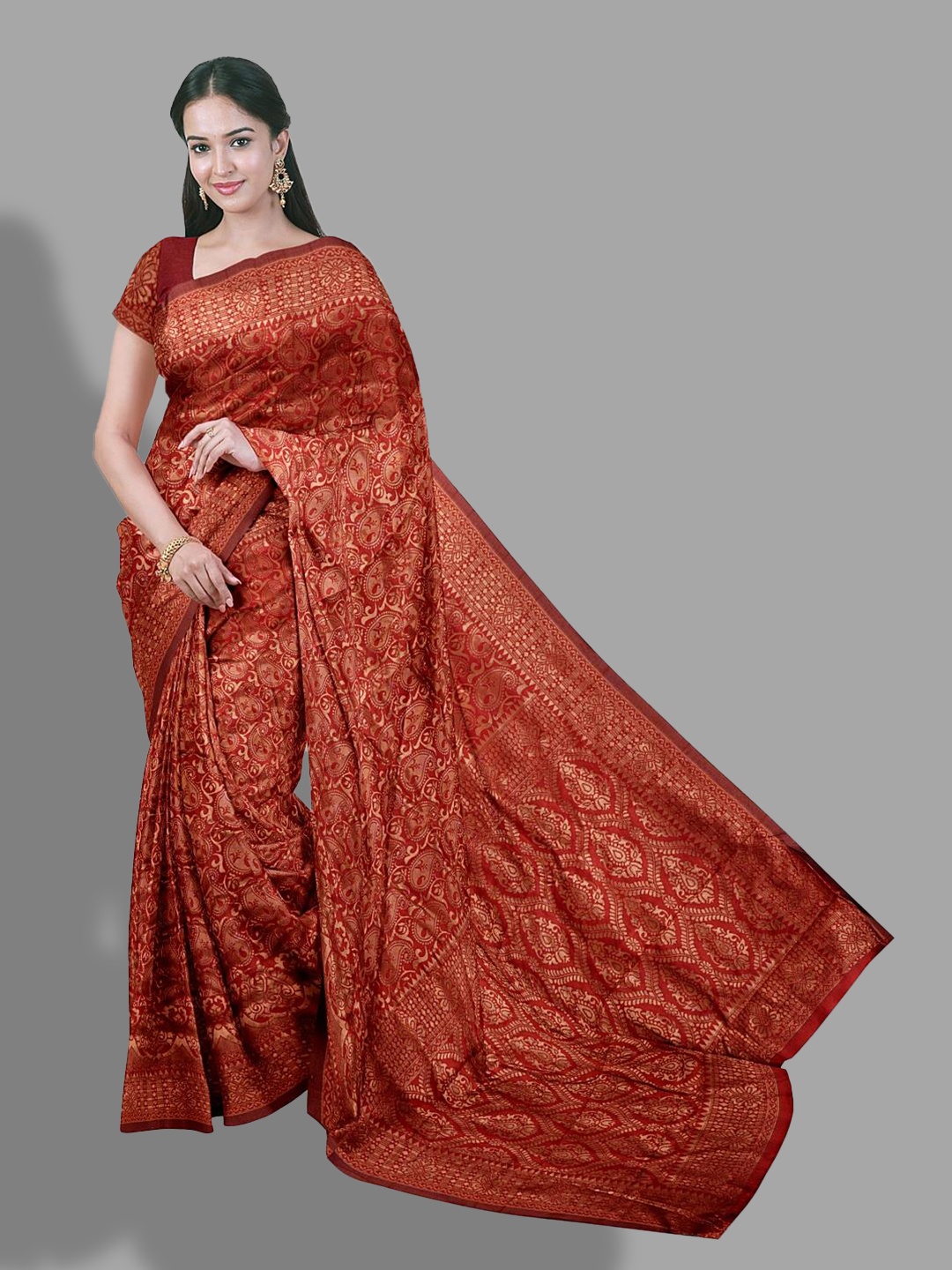 

Kalamandir Woven Design Zari Silk Blend Saree, Maroon