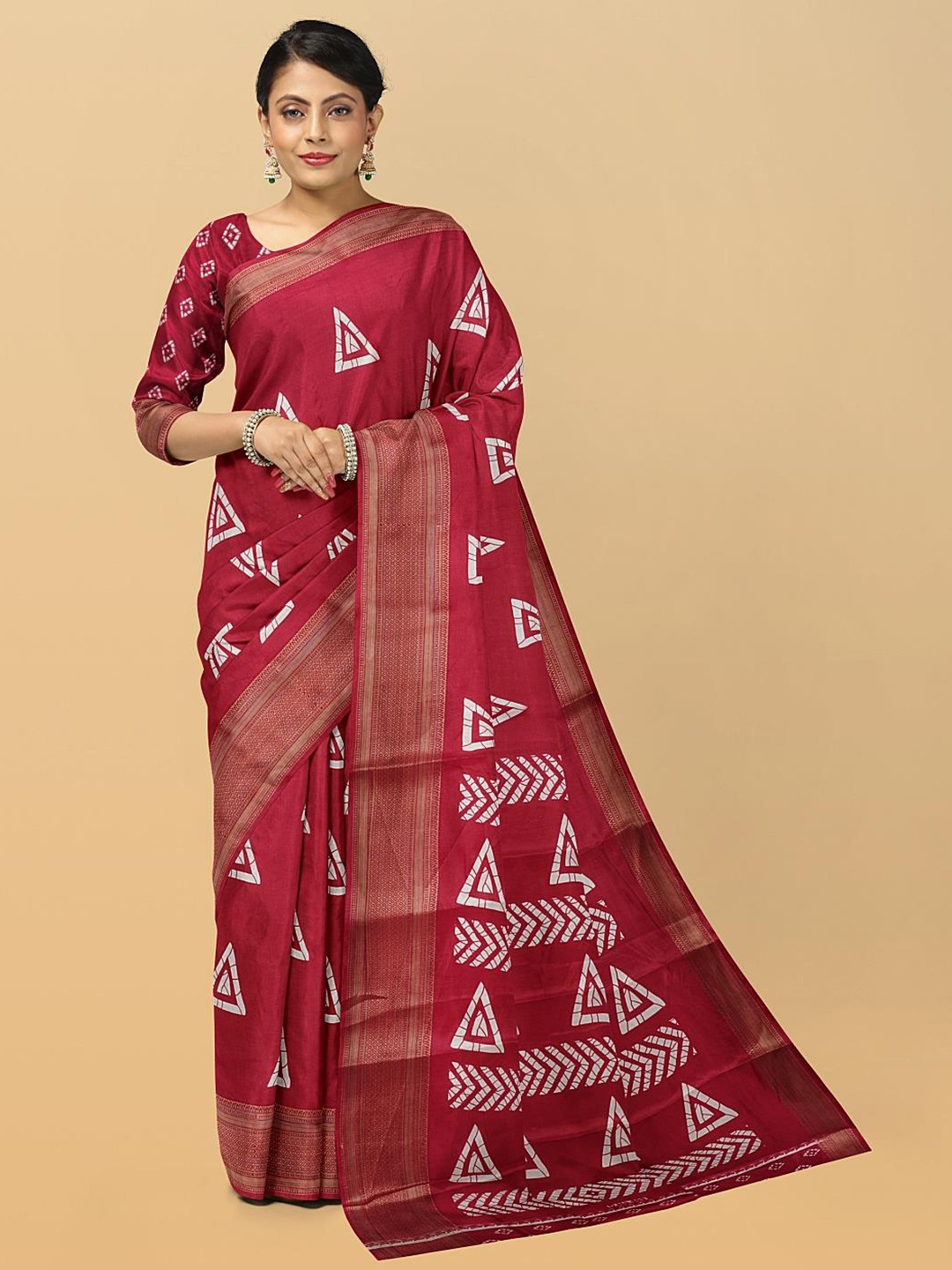 

Kalamandir Geometric Printed Zari Silk Blend Saree, Maroon