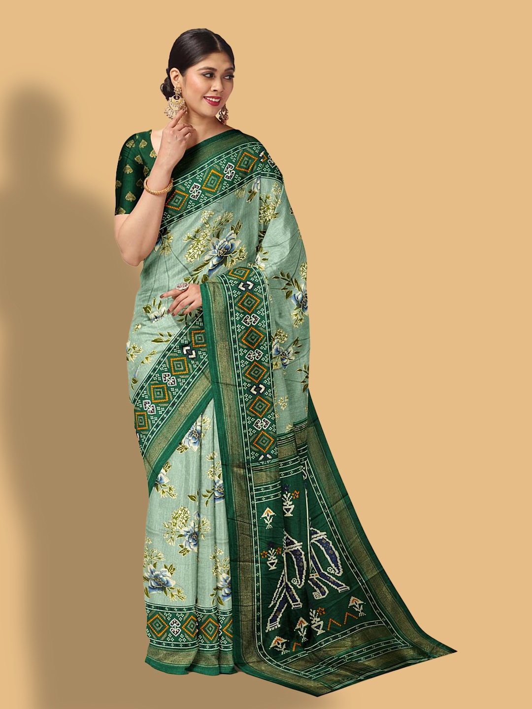 

Kalamandir Floral Printed Zari Saree, Sea green