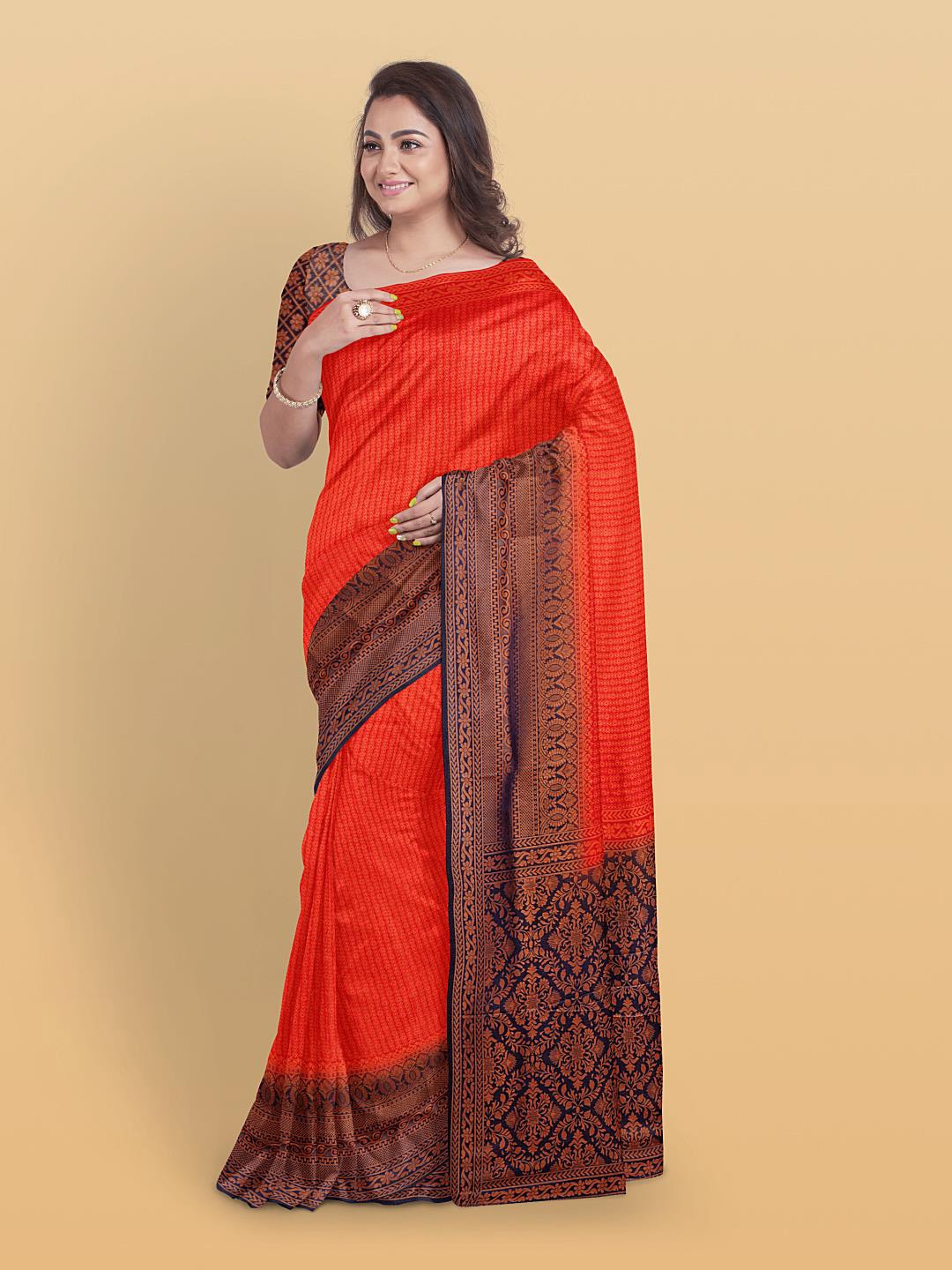 

Kalamandir Woven Design Zari Silk Blend Saree, Red