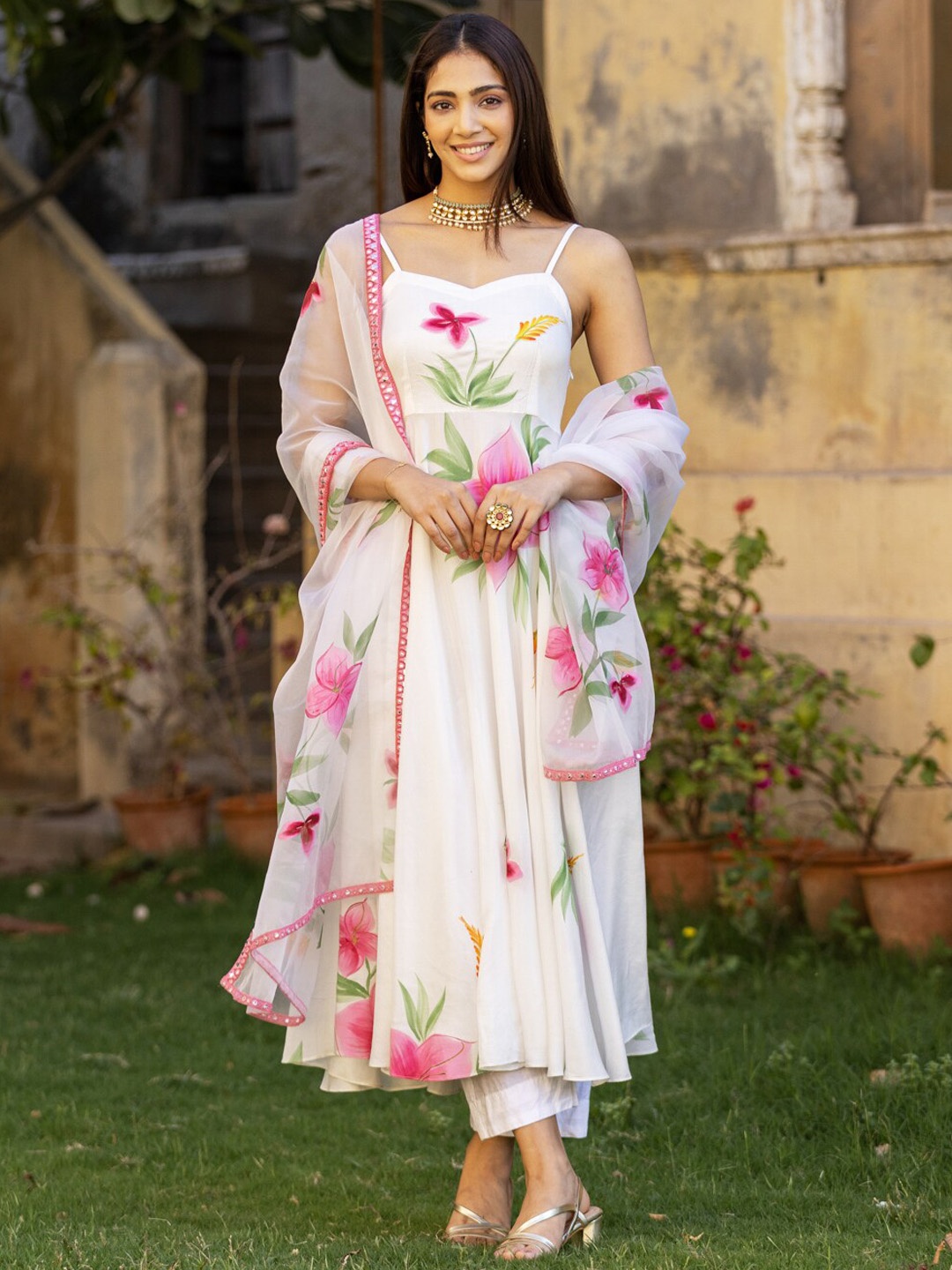 

Ambraee Floral Printed Anarkali Kurta with Trousers & Dupatta, White