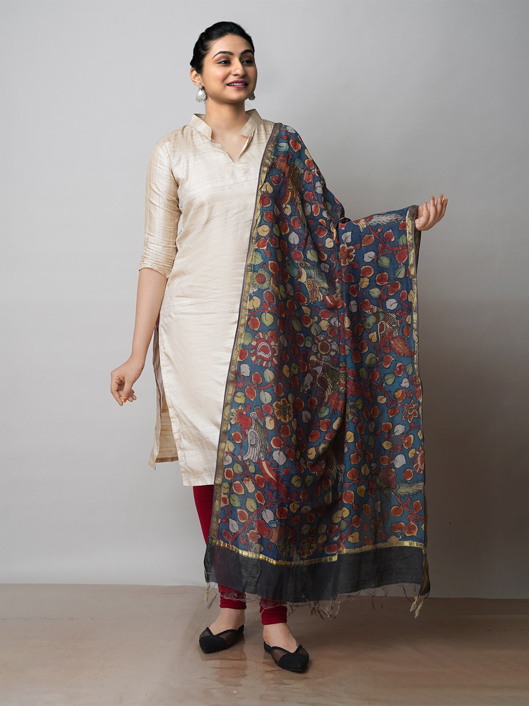 

Unnati Silks Ethnic Motifs Printed Kalamkari Dupatta, Blue